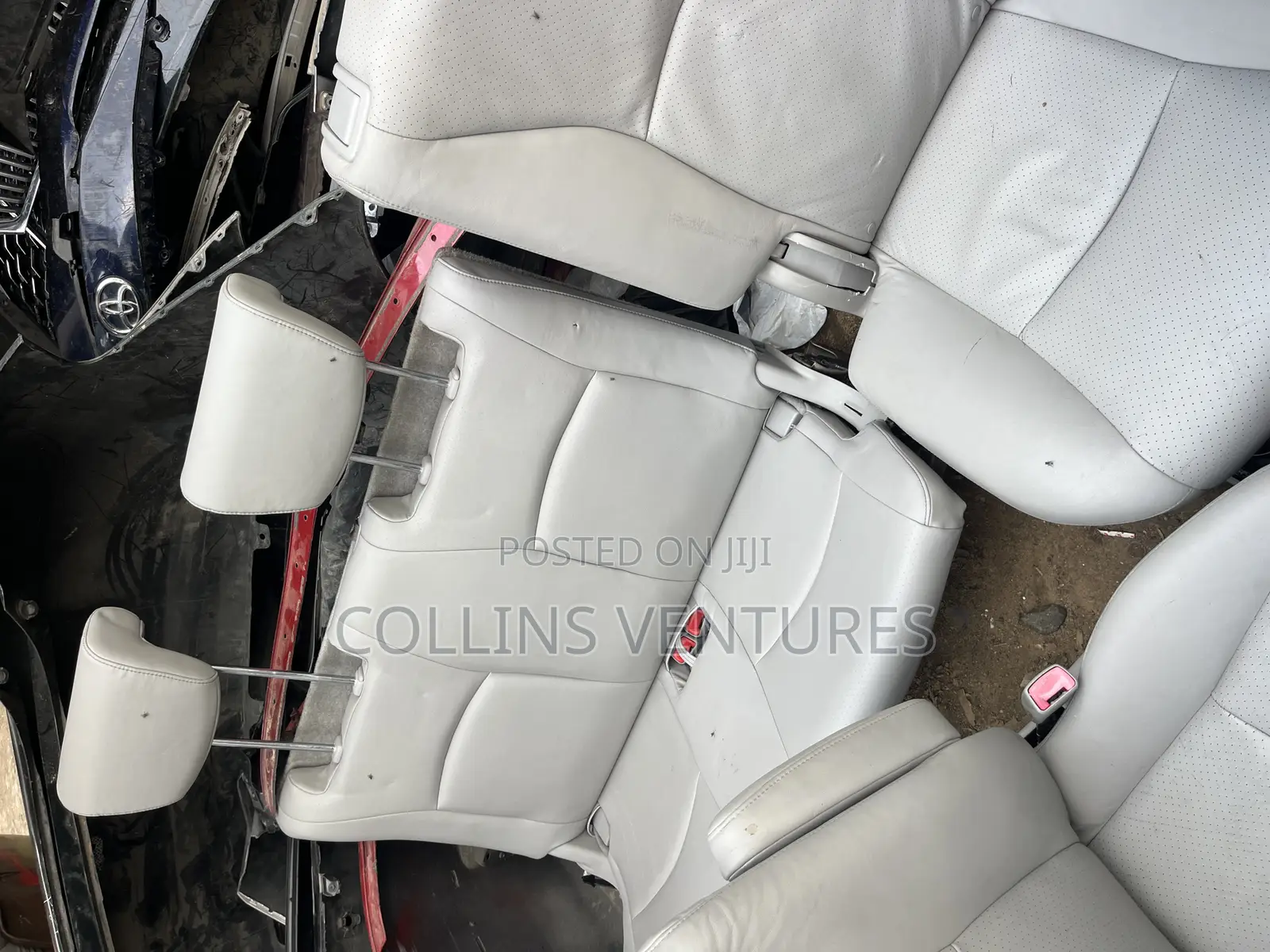 Complete Seat Toyota Highlander 2004-06 Available Ash Color