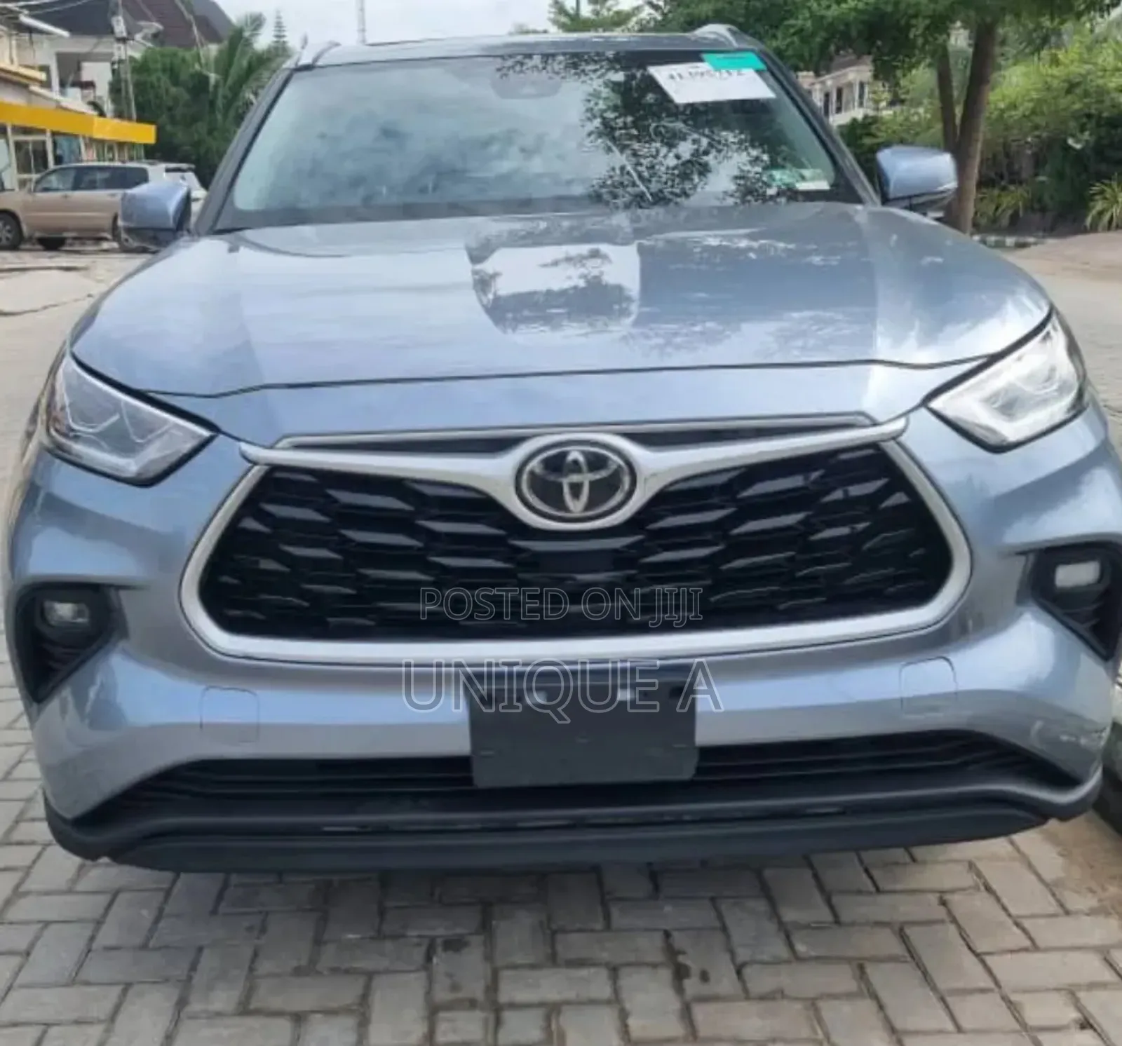Toyota Highlander XLE AWD 2020 Blue