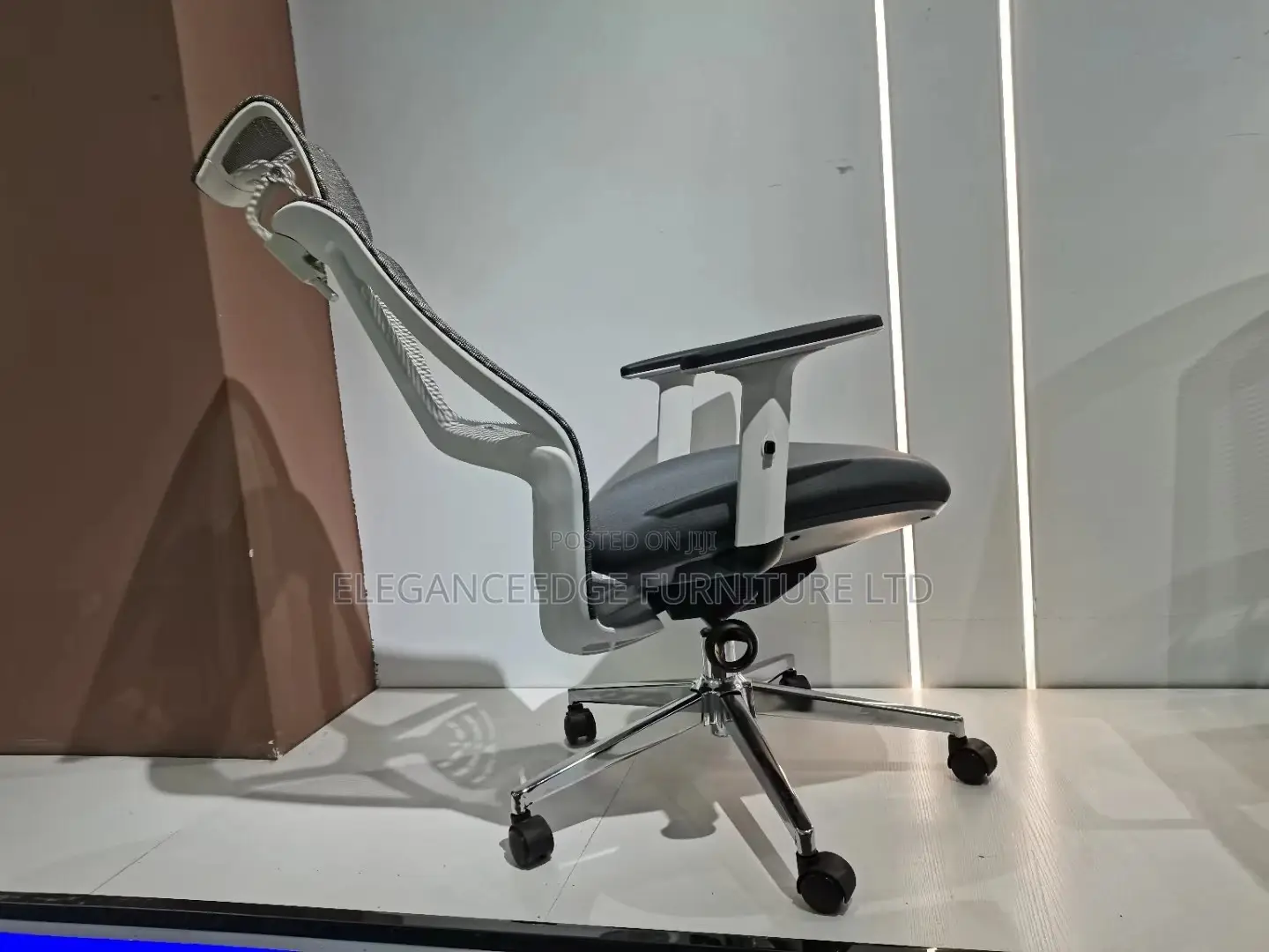 White Mesh Back and Fabric Seat Ergonomic Executive Office Chair
