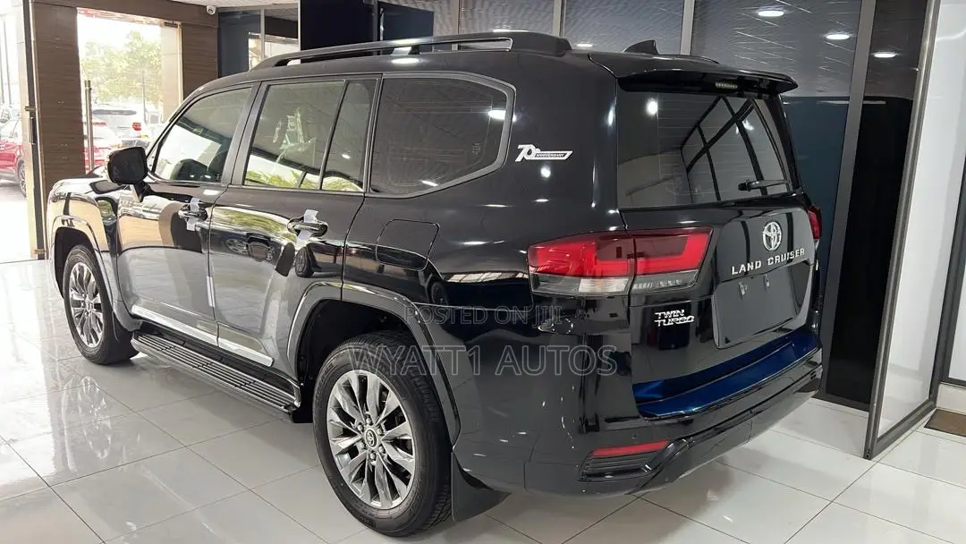 New Toyota Land Cruiser LC300 2024 Black