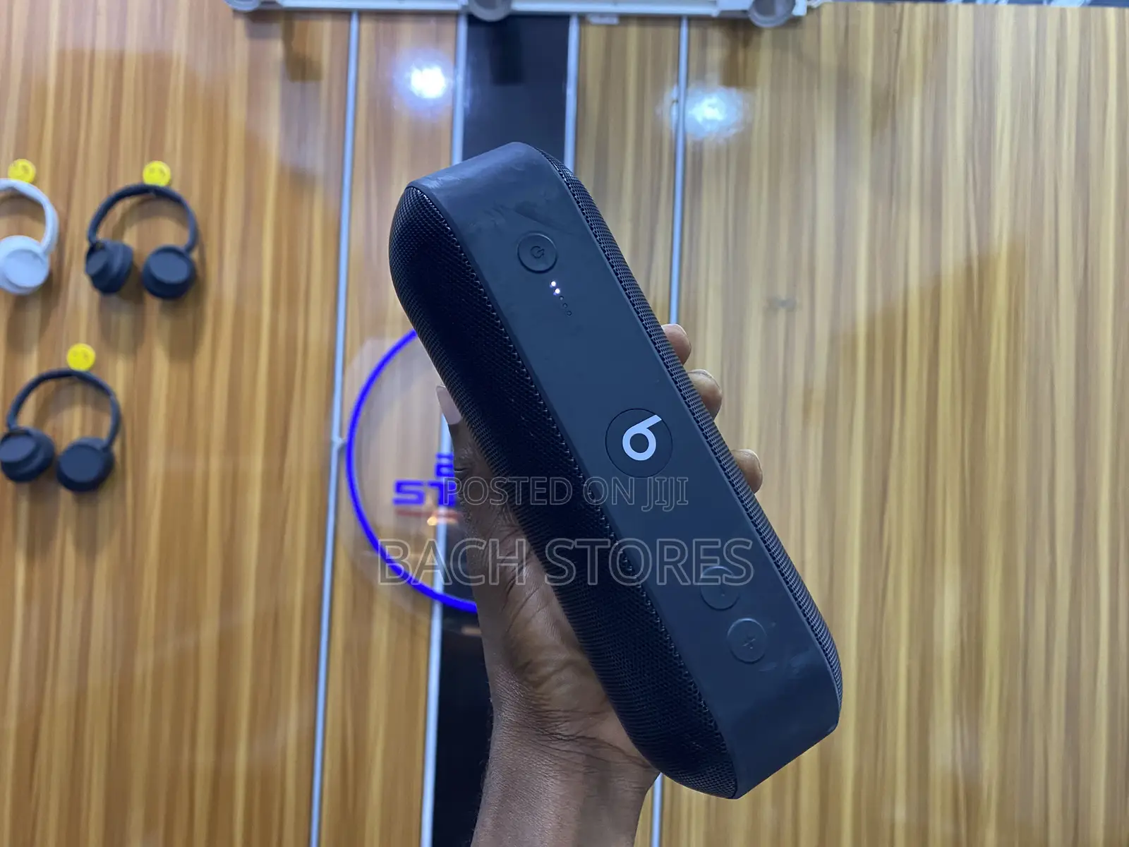 Apple Beats Pill Plus Portable Waterproof Speaker