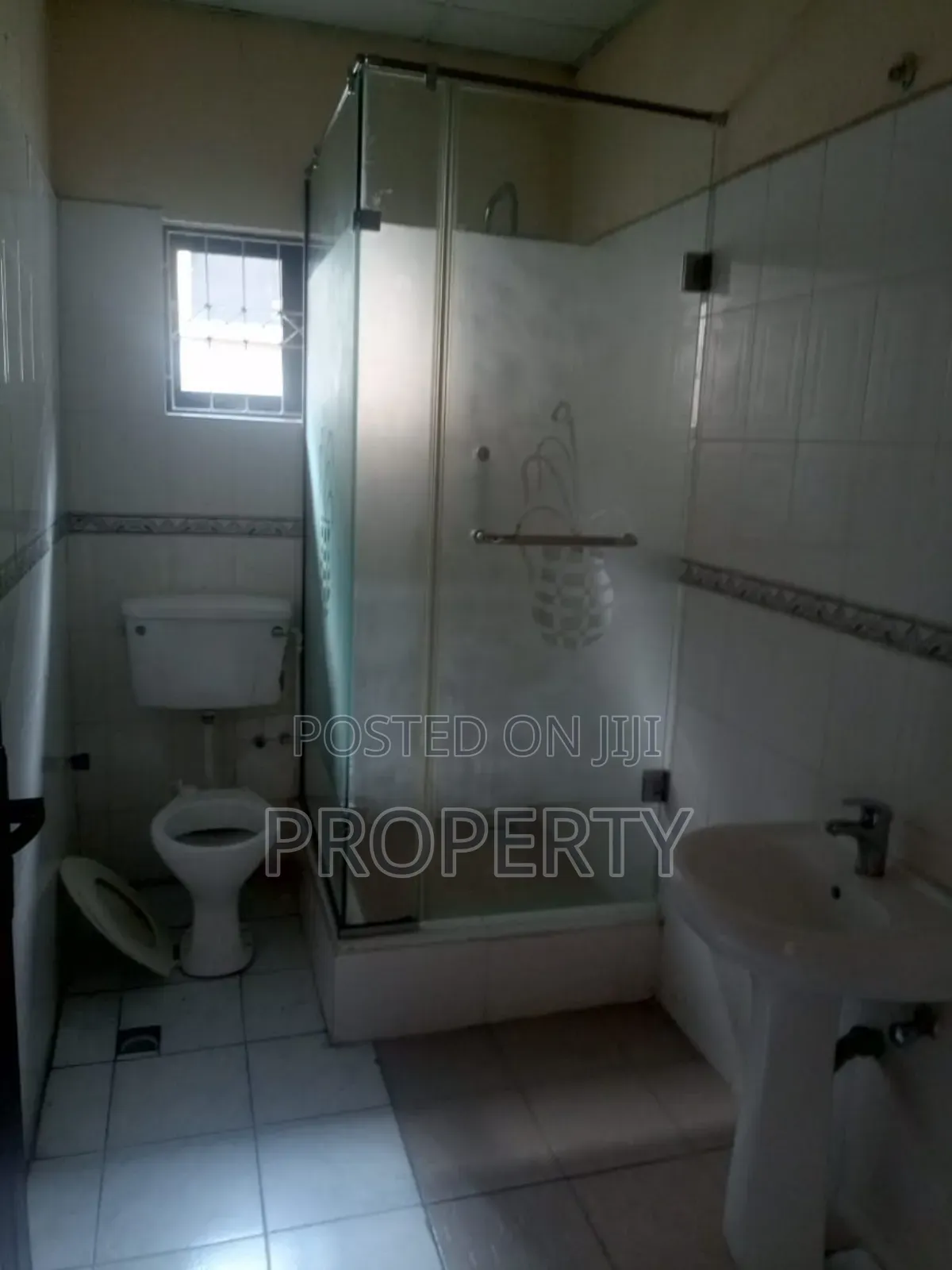 4 Bedroom Semi Detached
