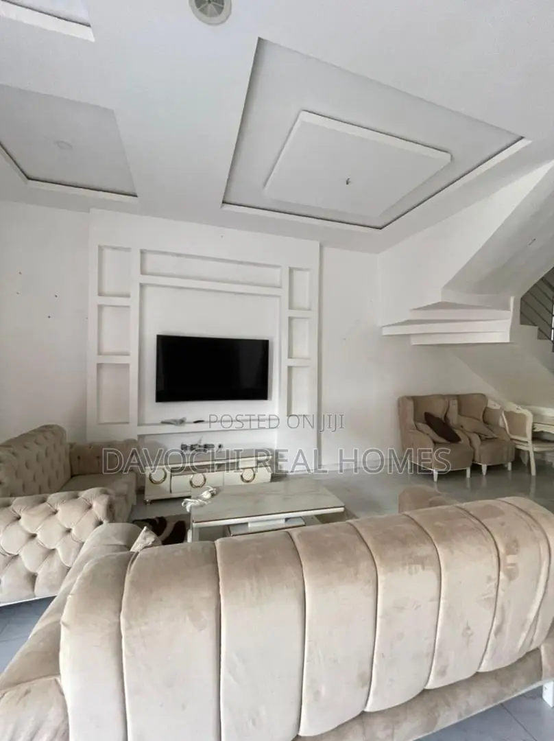 4bdrm Duplex in Orchid Road, Lekki Phase 2 for rent