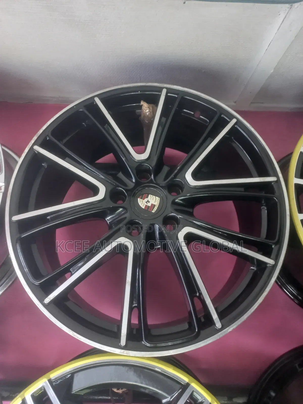Porsche Rim