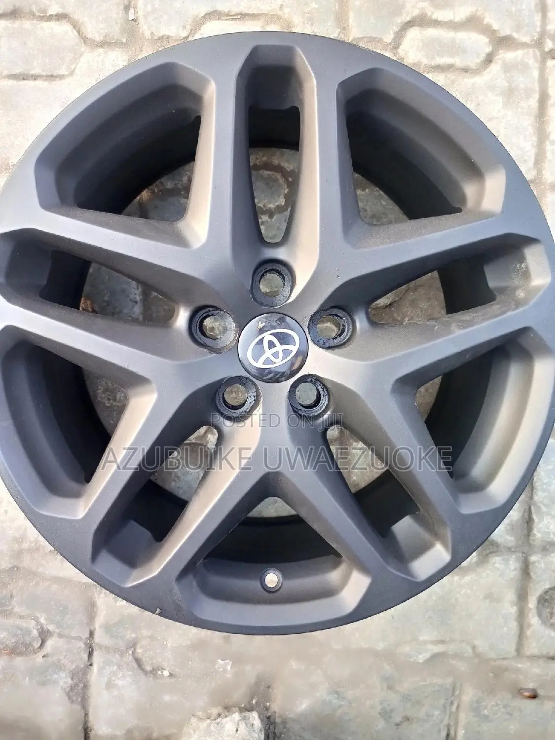 17"Toyota Corolla
