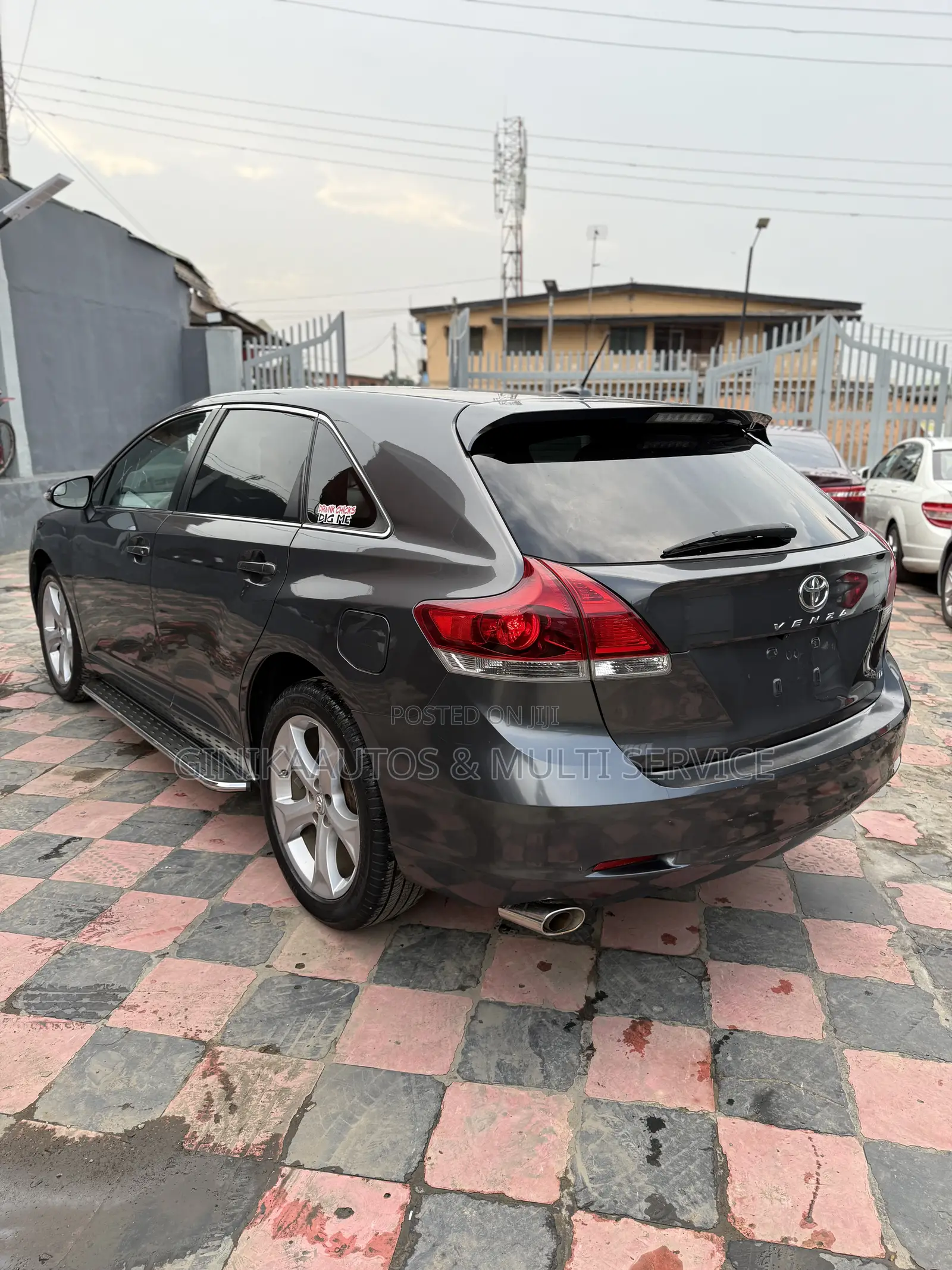 Toyota Venza LE AWD V6 2013 Gray