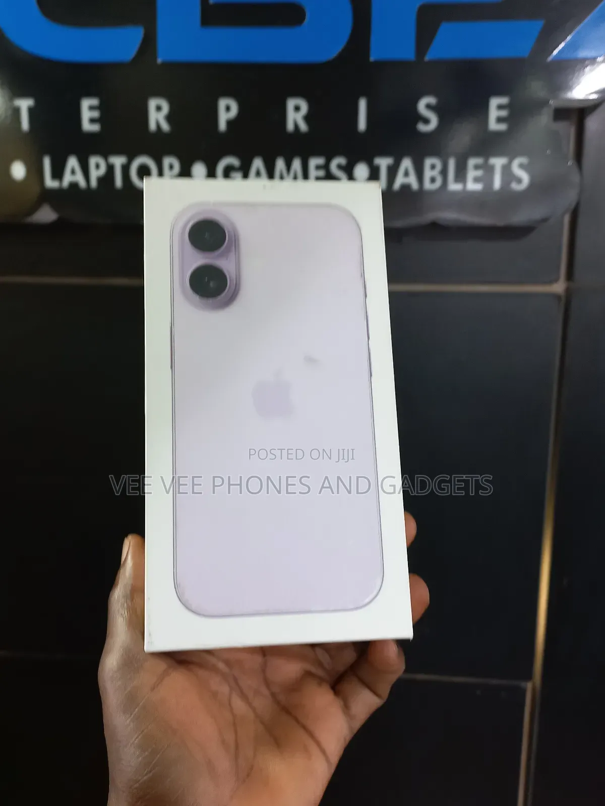 New Apple iPhone 17 256 GB Purple