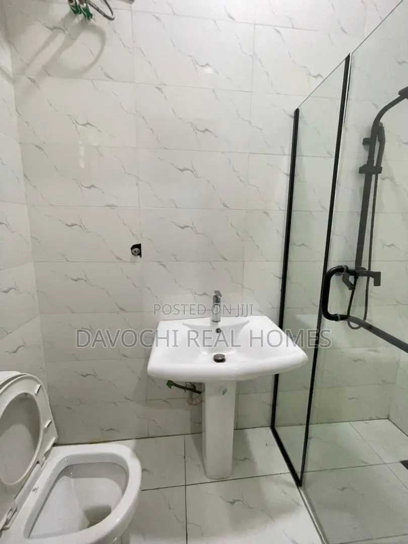 Furnished 4bdrm Duplex in Ikota for rent