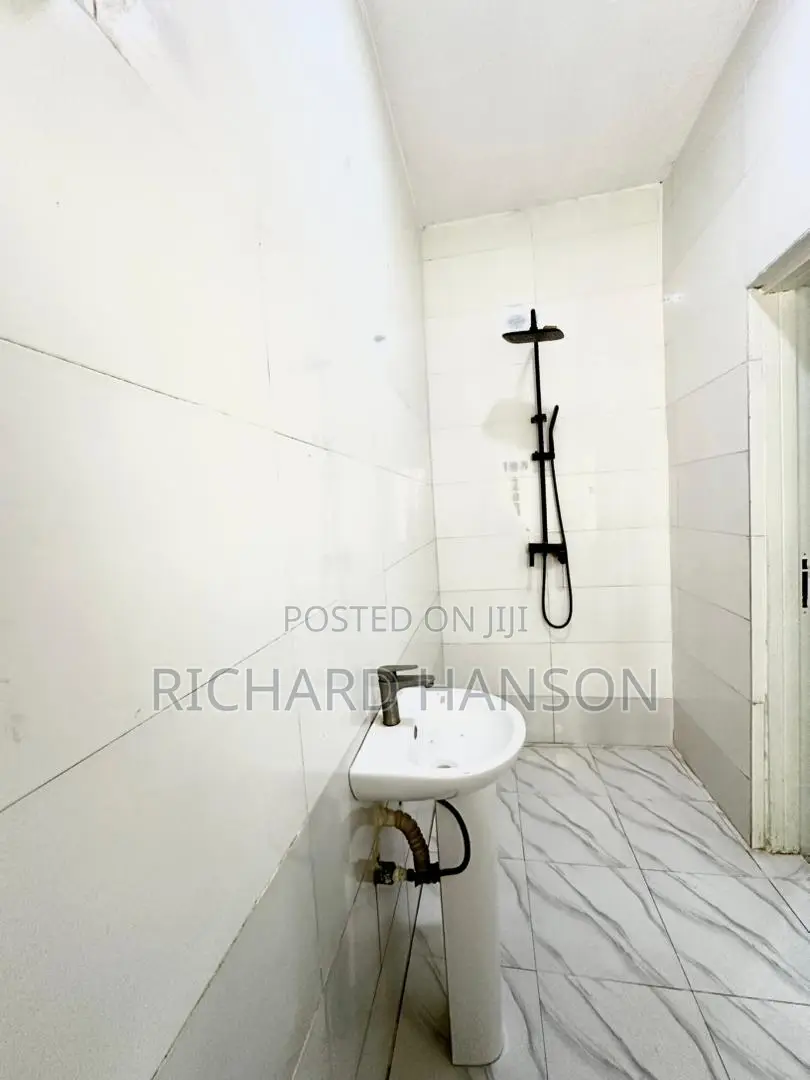 Furnished 2bdrm Apartment in Ikate for rent