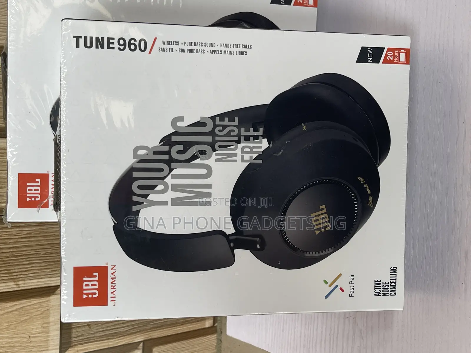 JBL Tune960 Active Noise Cancellation Headphone