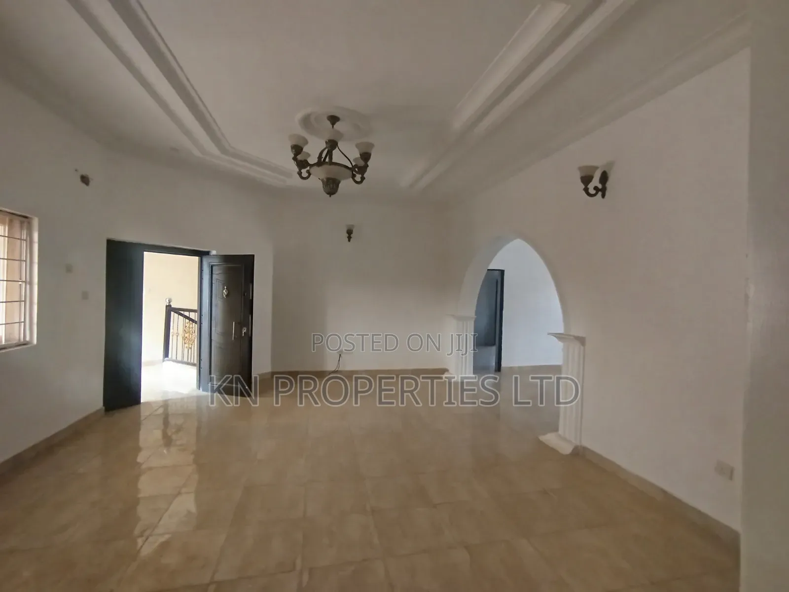 3bdrm Block of Flats in Jahi for rent