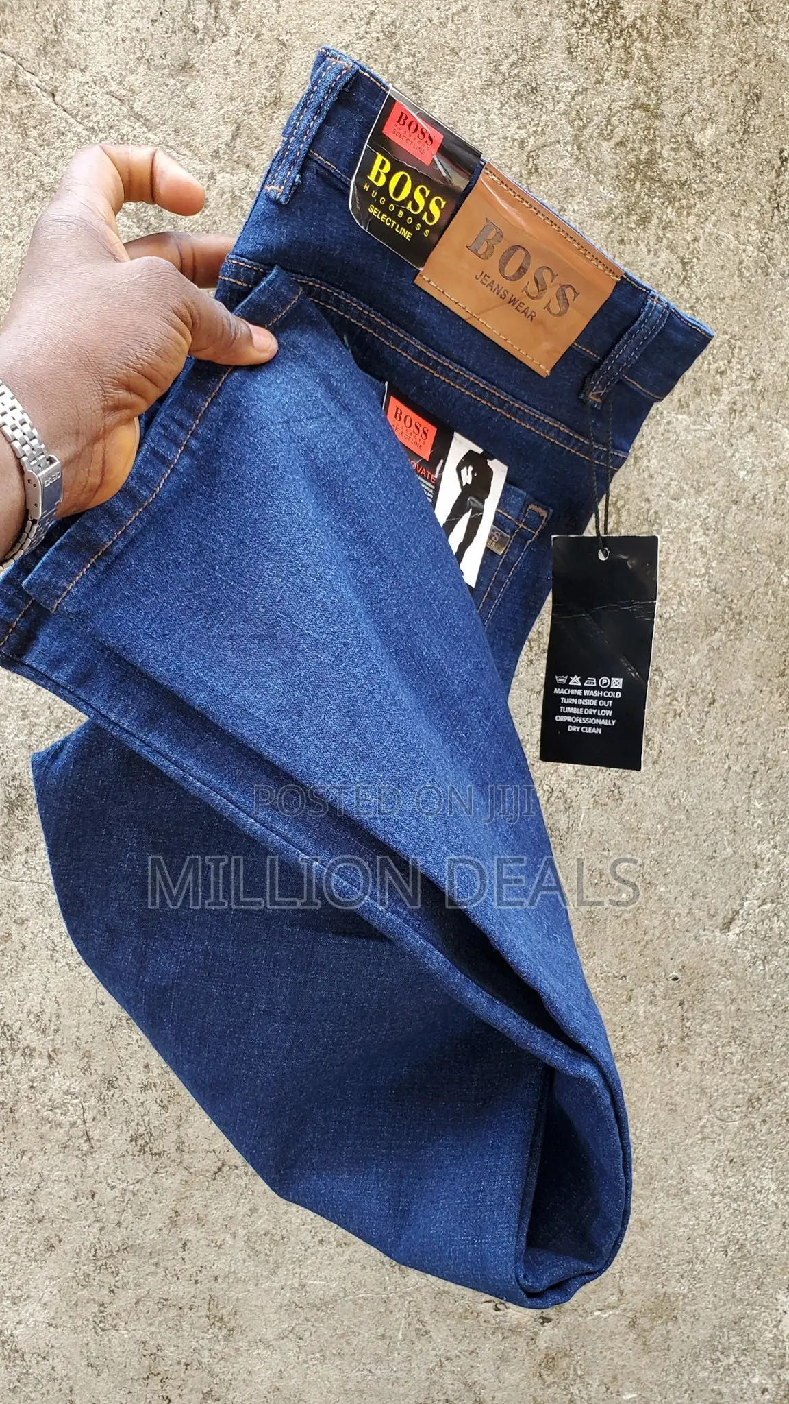 Straight Cut Stretchy Men's Blue Jeans