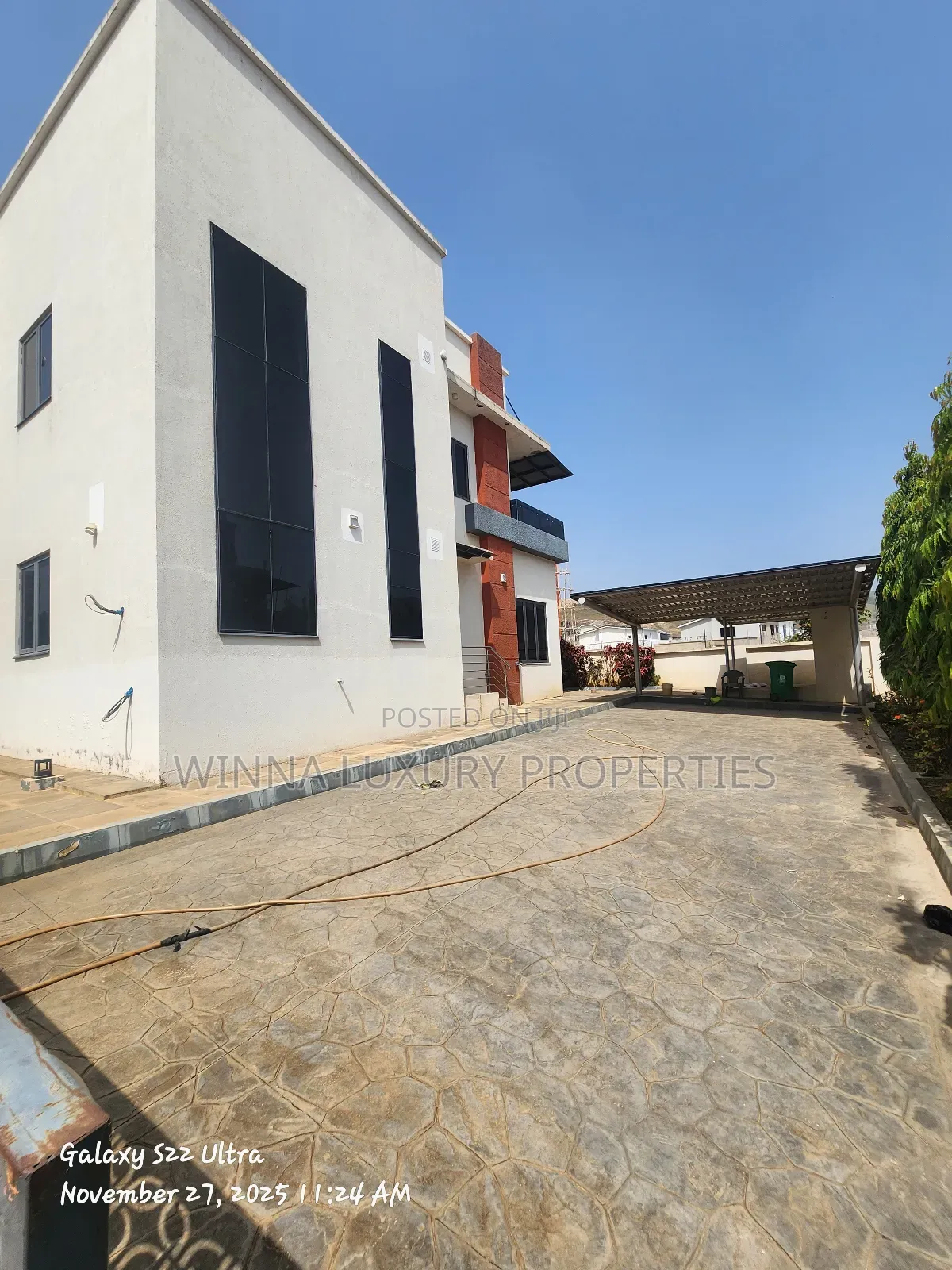 4bdrm Duplex in In An Estate, for sale