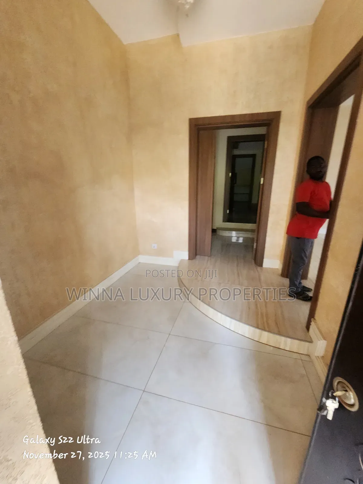 4bdrm Duplex in In An Estate, for sale