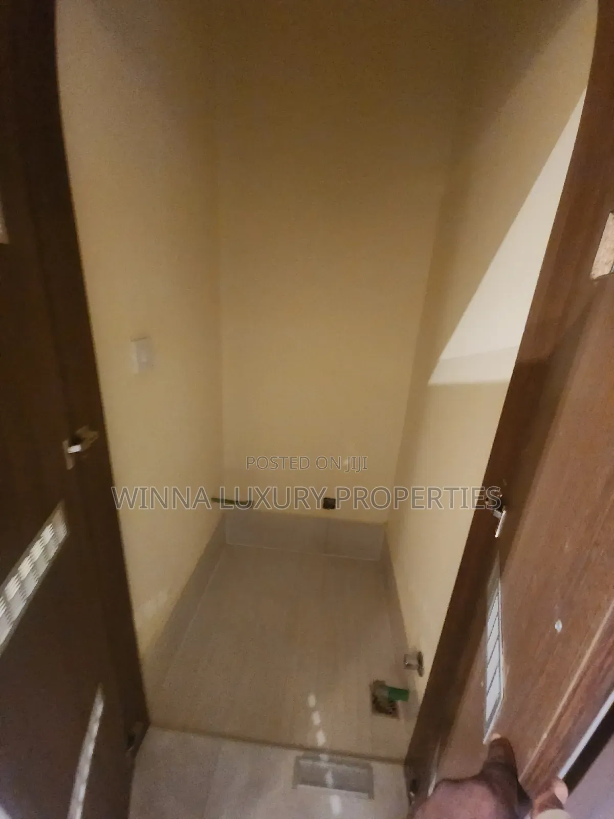 4bdrm Duplex in In An Estate, for sale