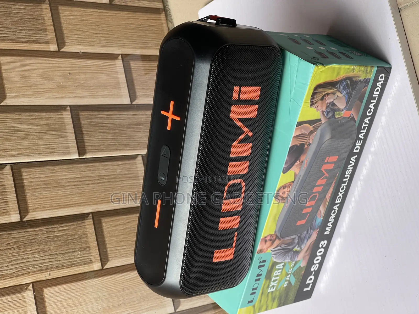 Speaker Ld-S003 Portable Speaker With High Sound Power )