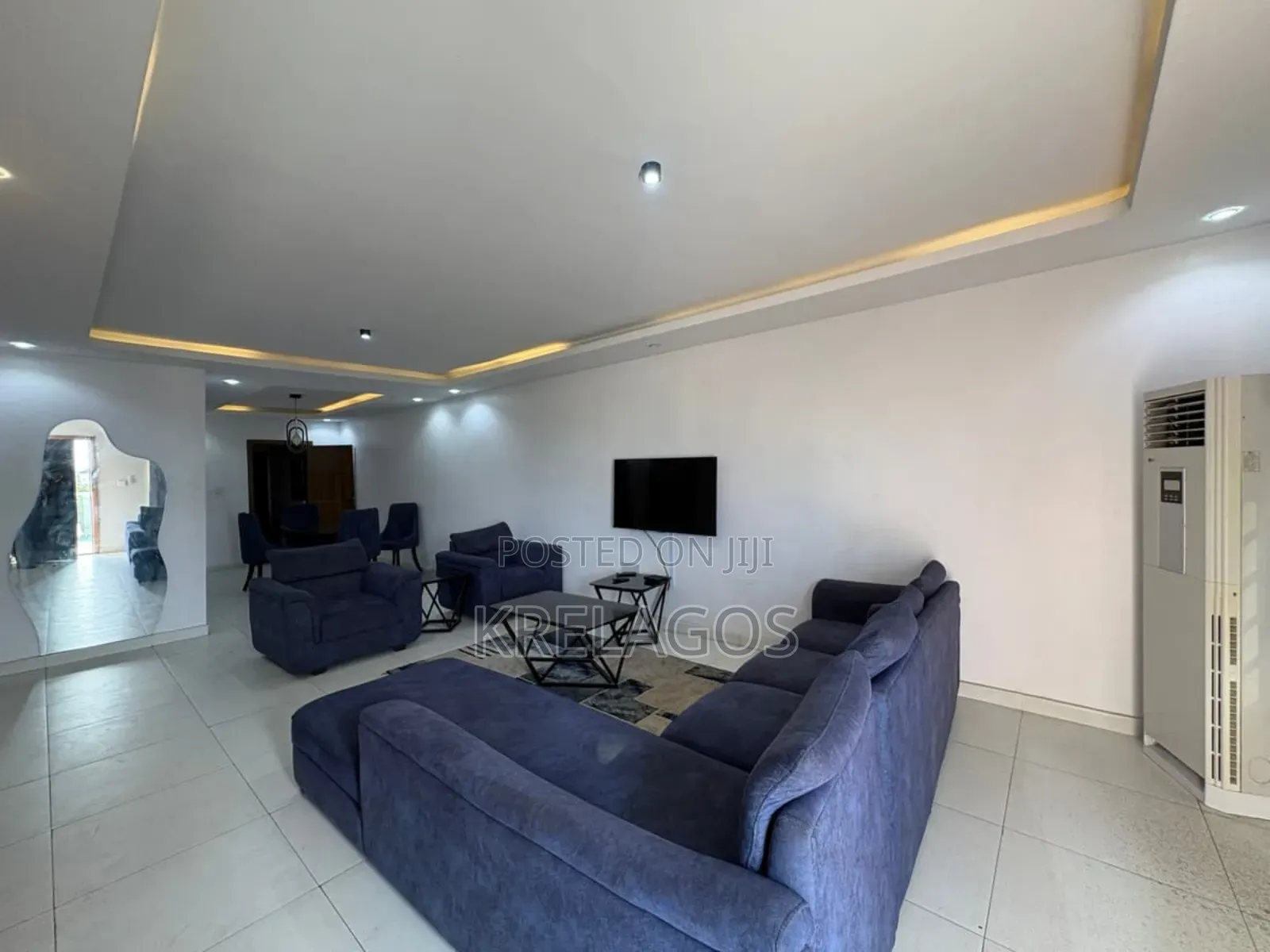 Furnished 2bdrm Apartment in Lekki Phase 1 for sale