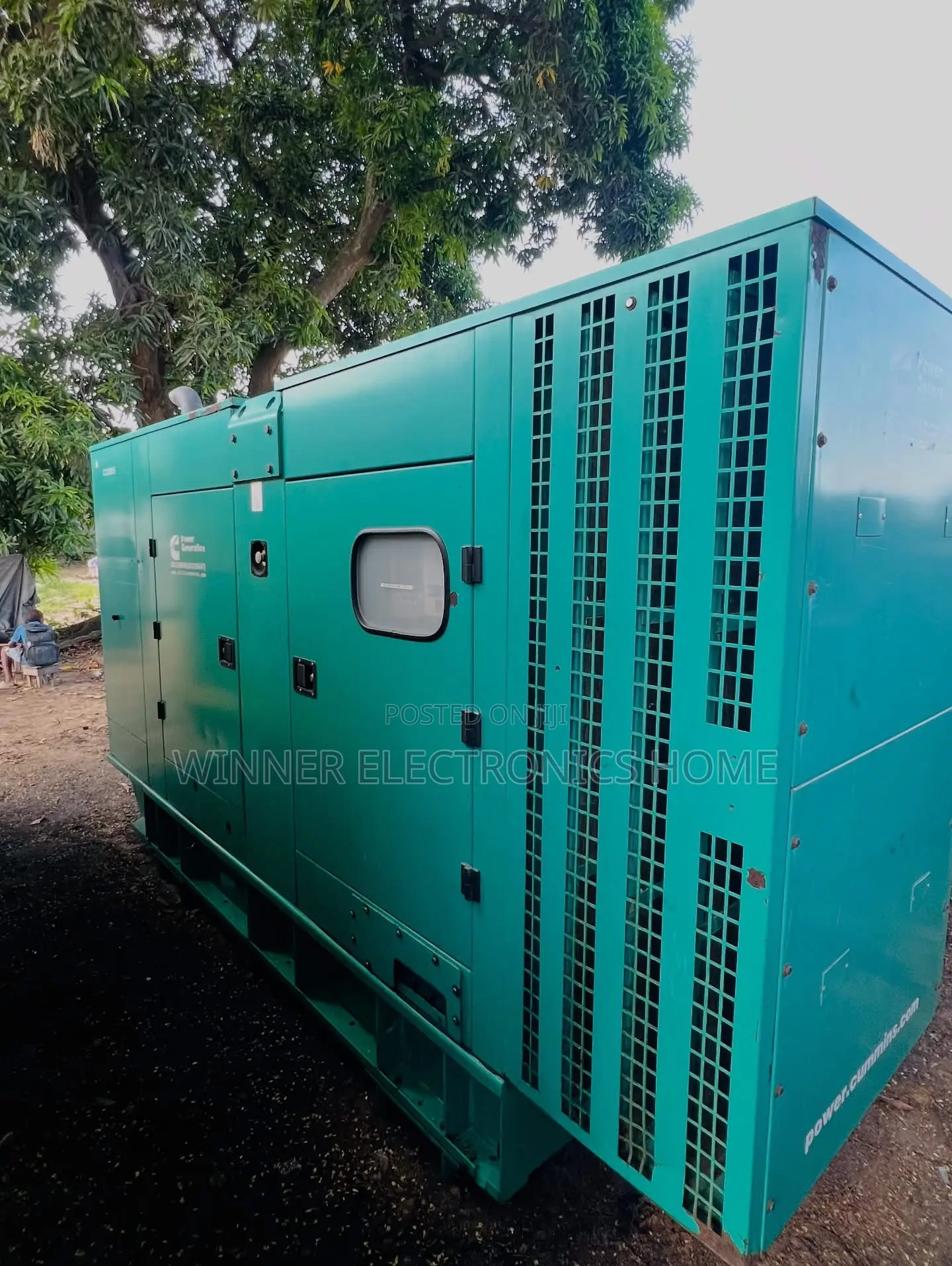 220kva Cummins Diesel Soundproof Generator, First Grade