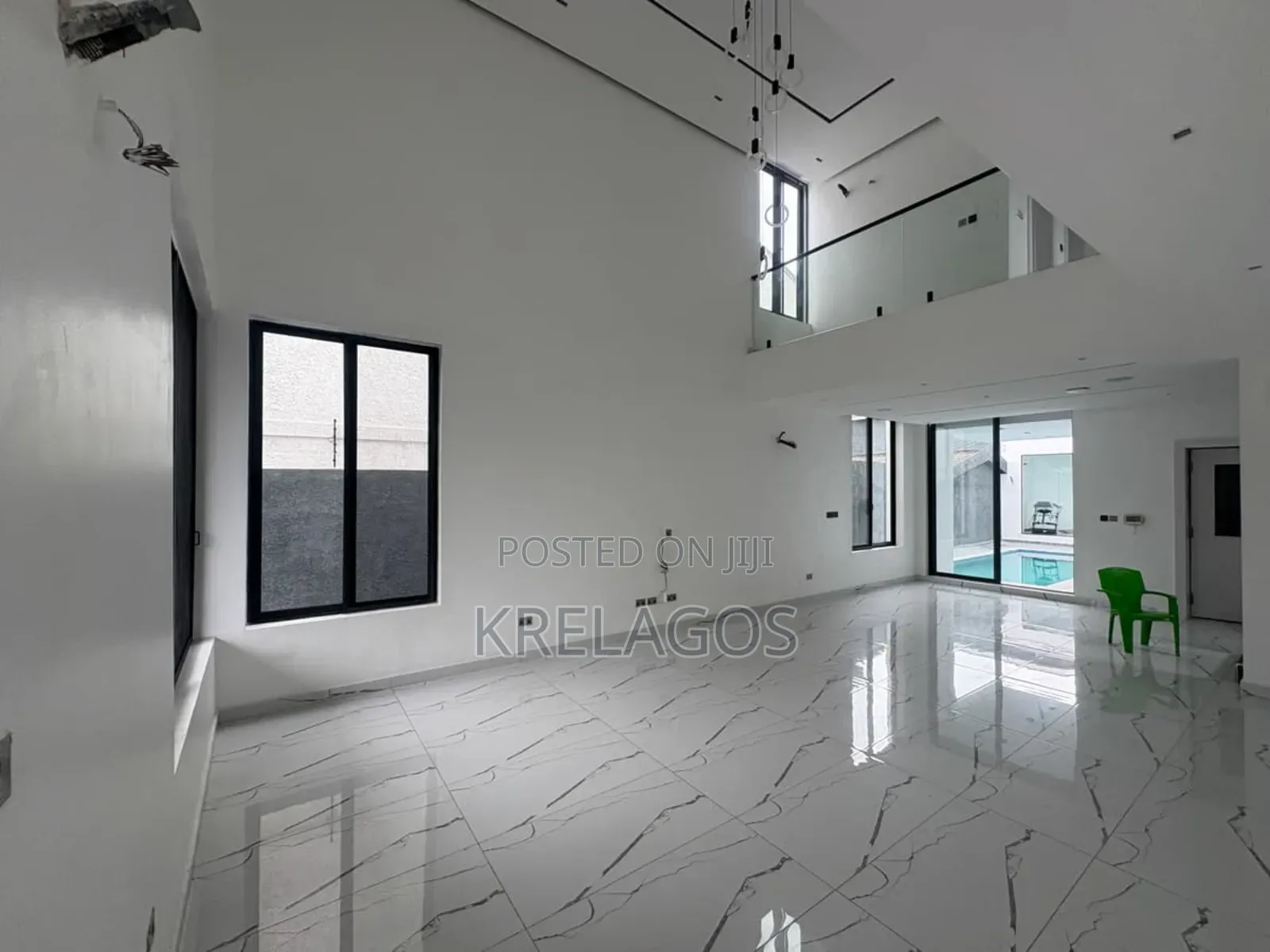 5bdrm Duplex in Lekki Phase 1 for sale