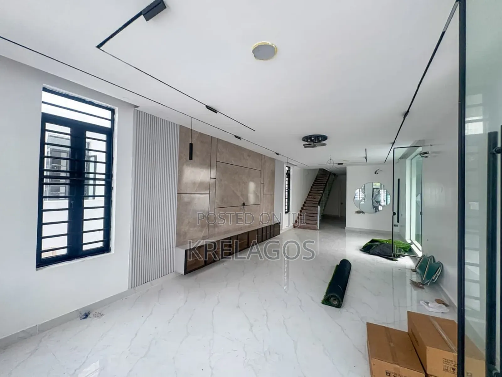 6bdrm Duplex in Lekki Phase 1 for sale