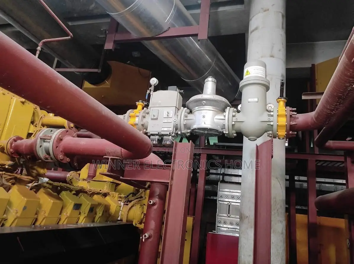 Cat 2000kva  Soundproof Diesel Generator With 5years Warranty 2mw