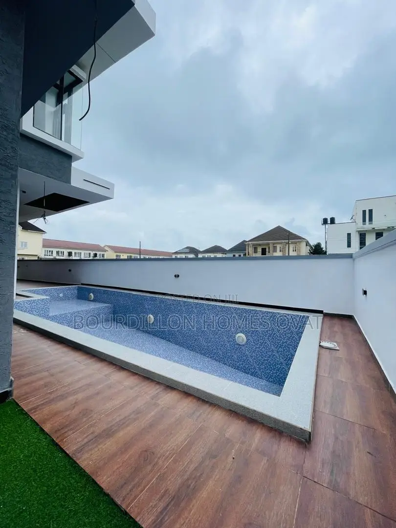 5bdrm Duplex in Orchid Lekki Lagos for sale