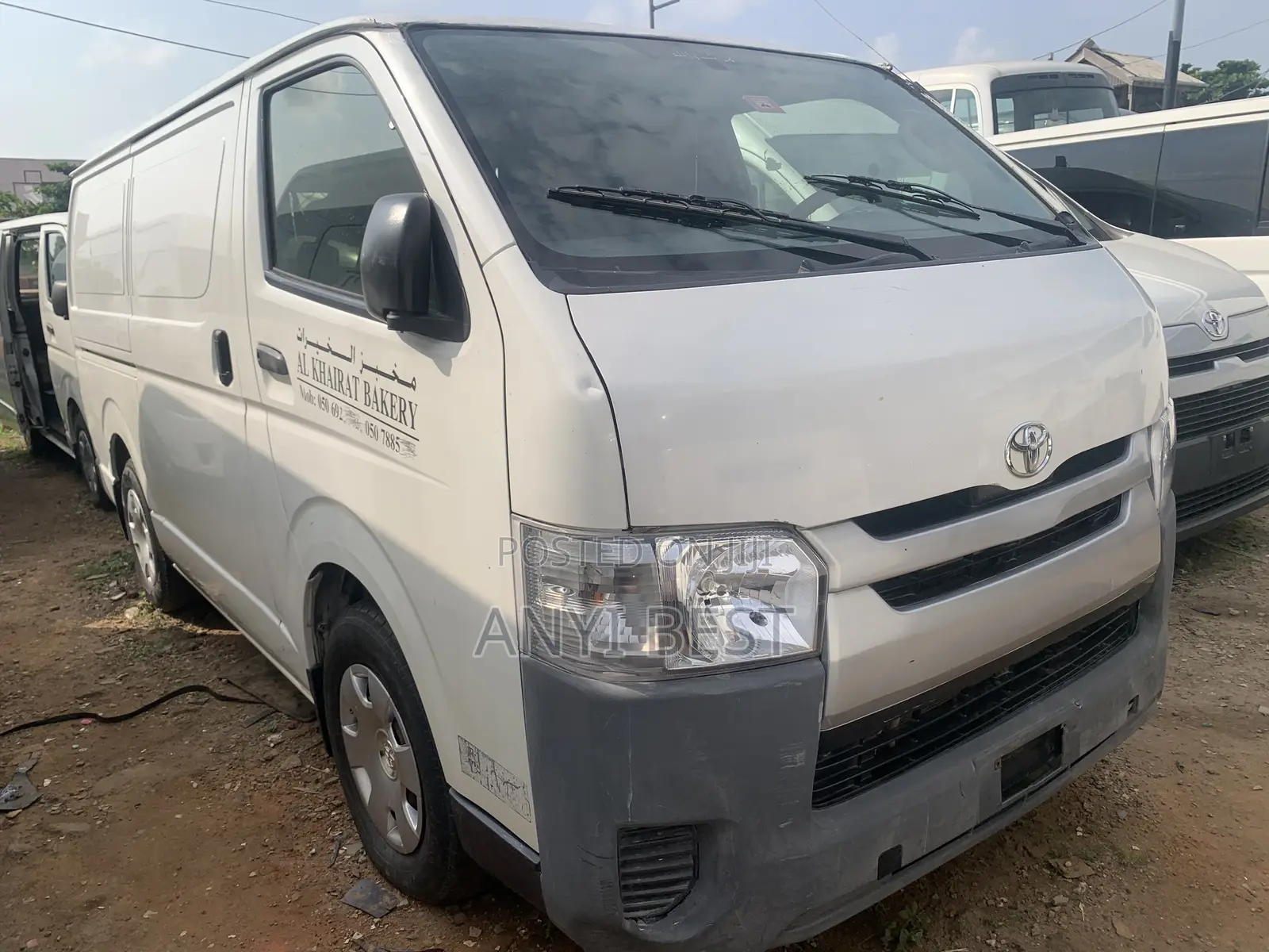 Toyota HiAce 2015 White