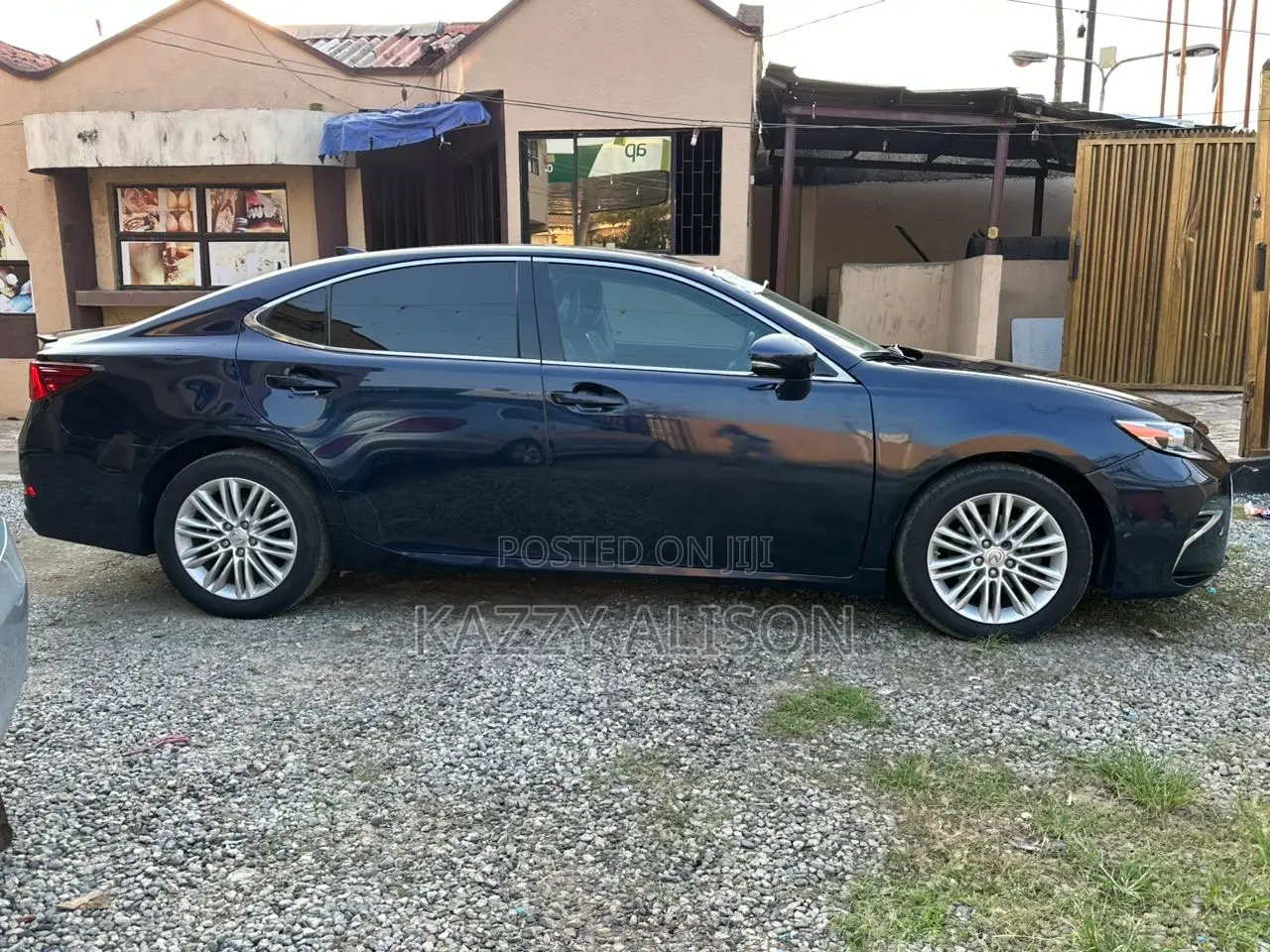 Lexus ES 350 FWD 2016 Blue