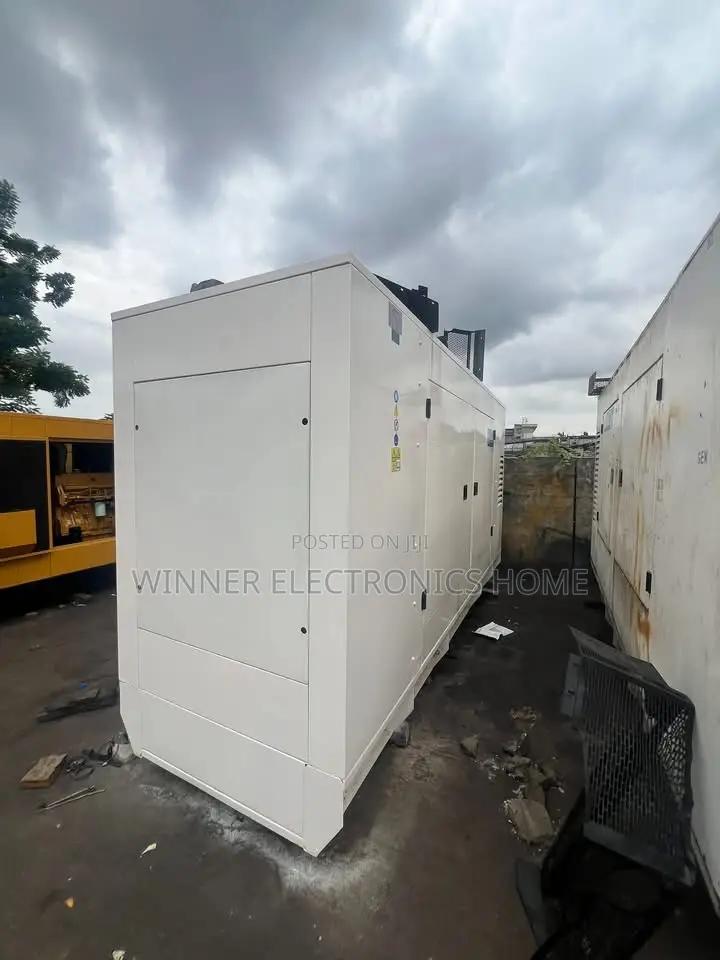 Jubailibros Uk Perkins, 250kva With 1300 Series Engine Used Soundproof