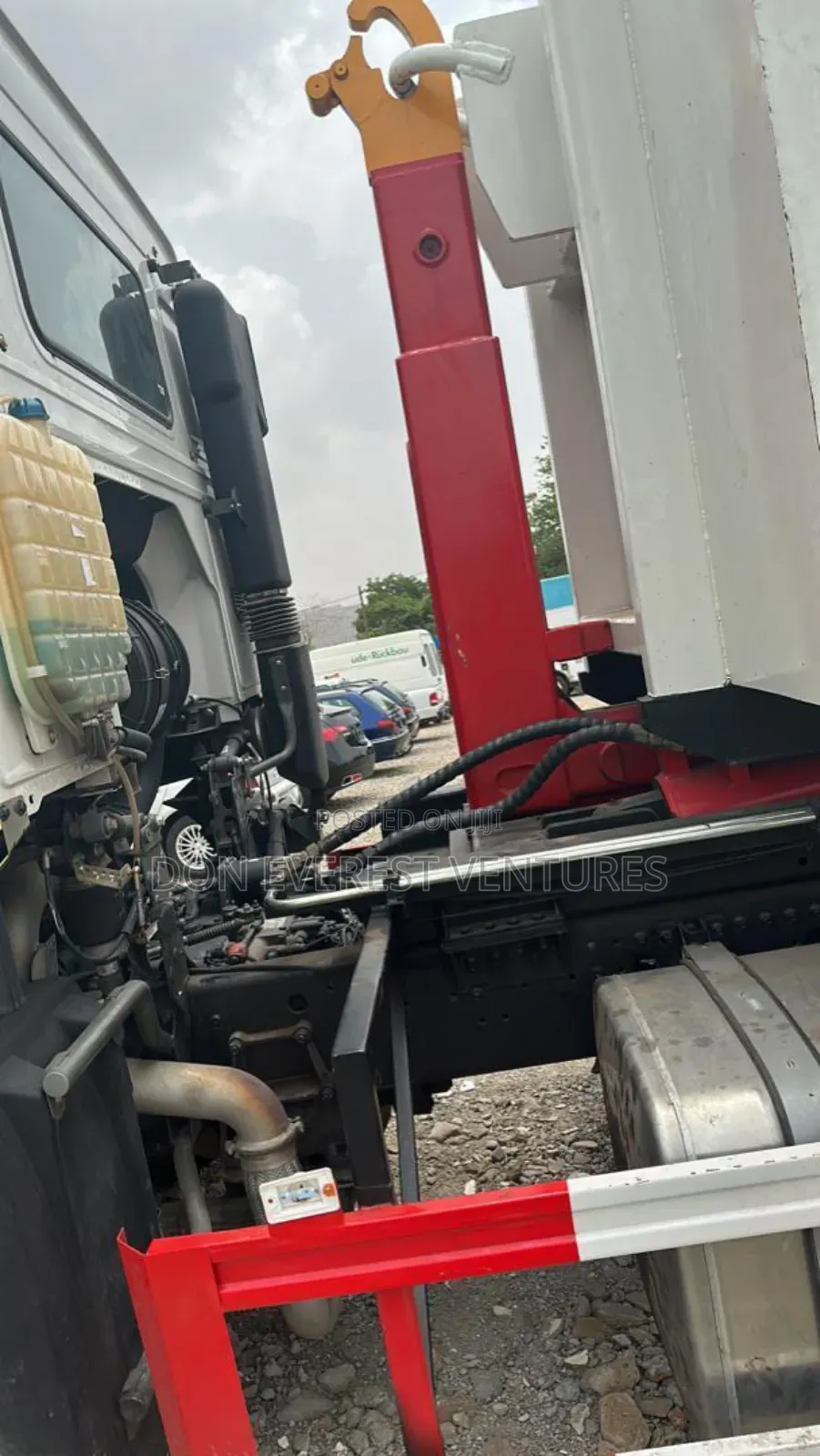 Truck for Conveying of Food