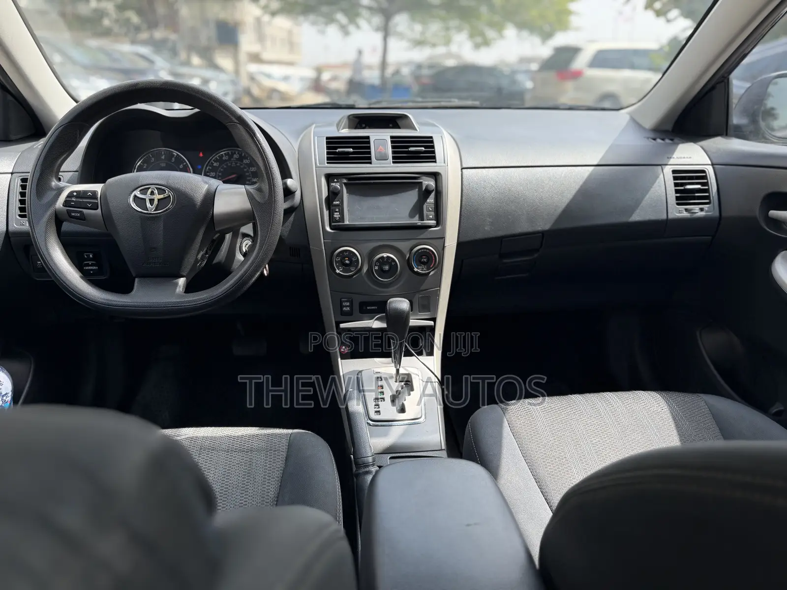 Toyota Corolla S 4dr Sedan (1.8L 4cyl 4A) 2013 Silver