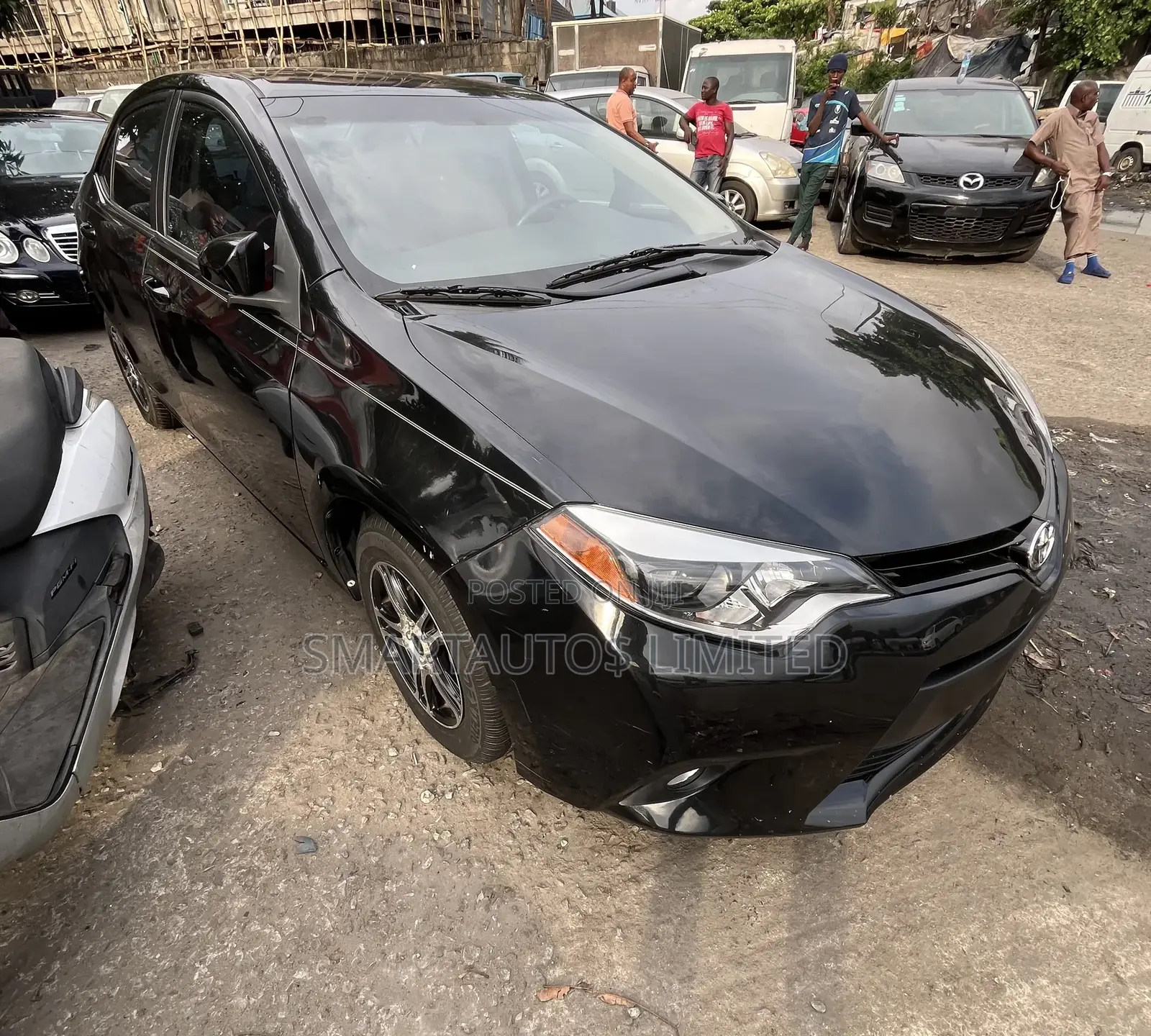 Toyota Corolla 2016 Black