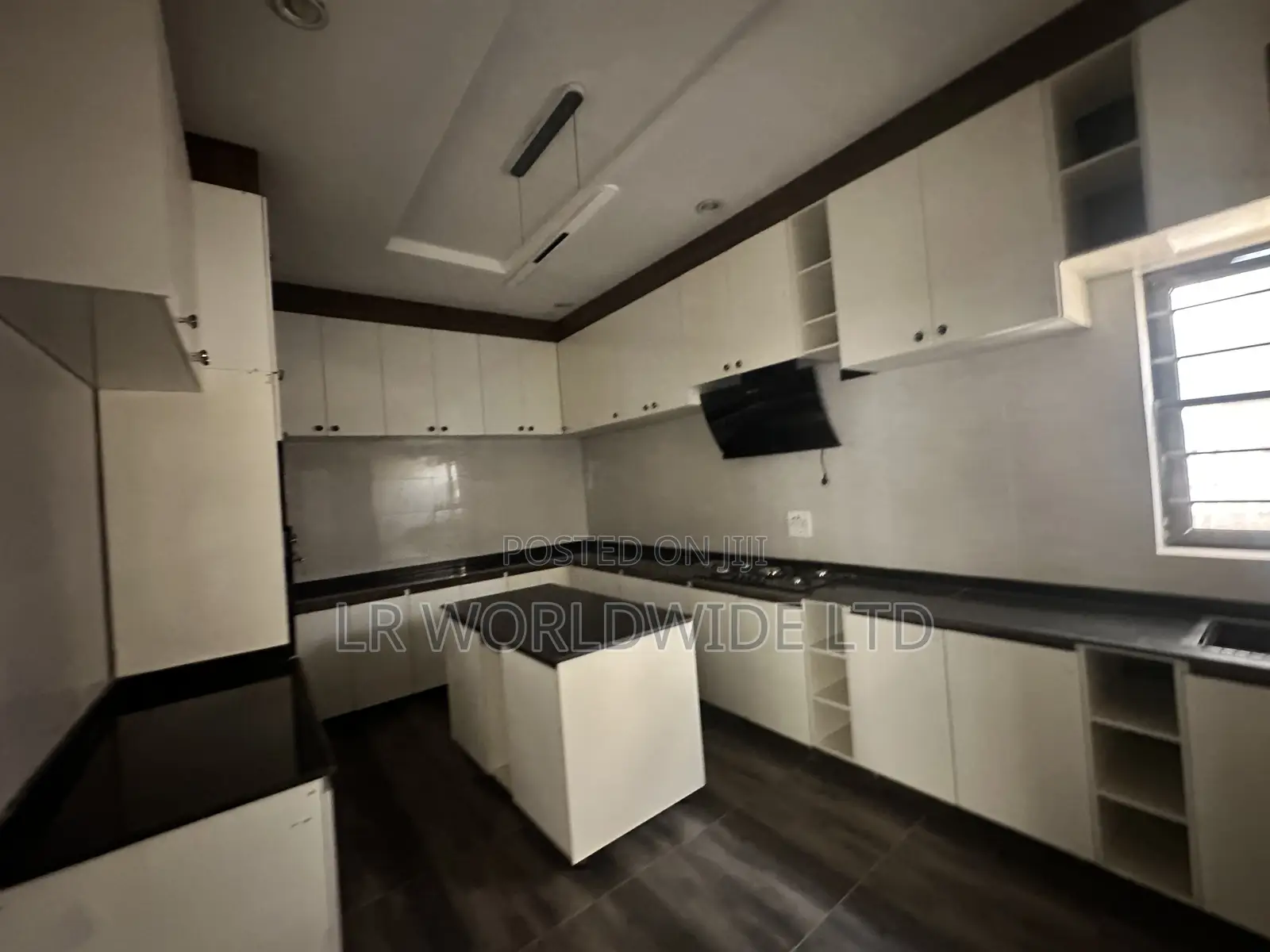 6bdrm Mansion in Lokogoma for sale