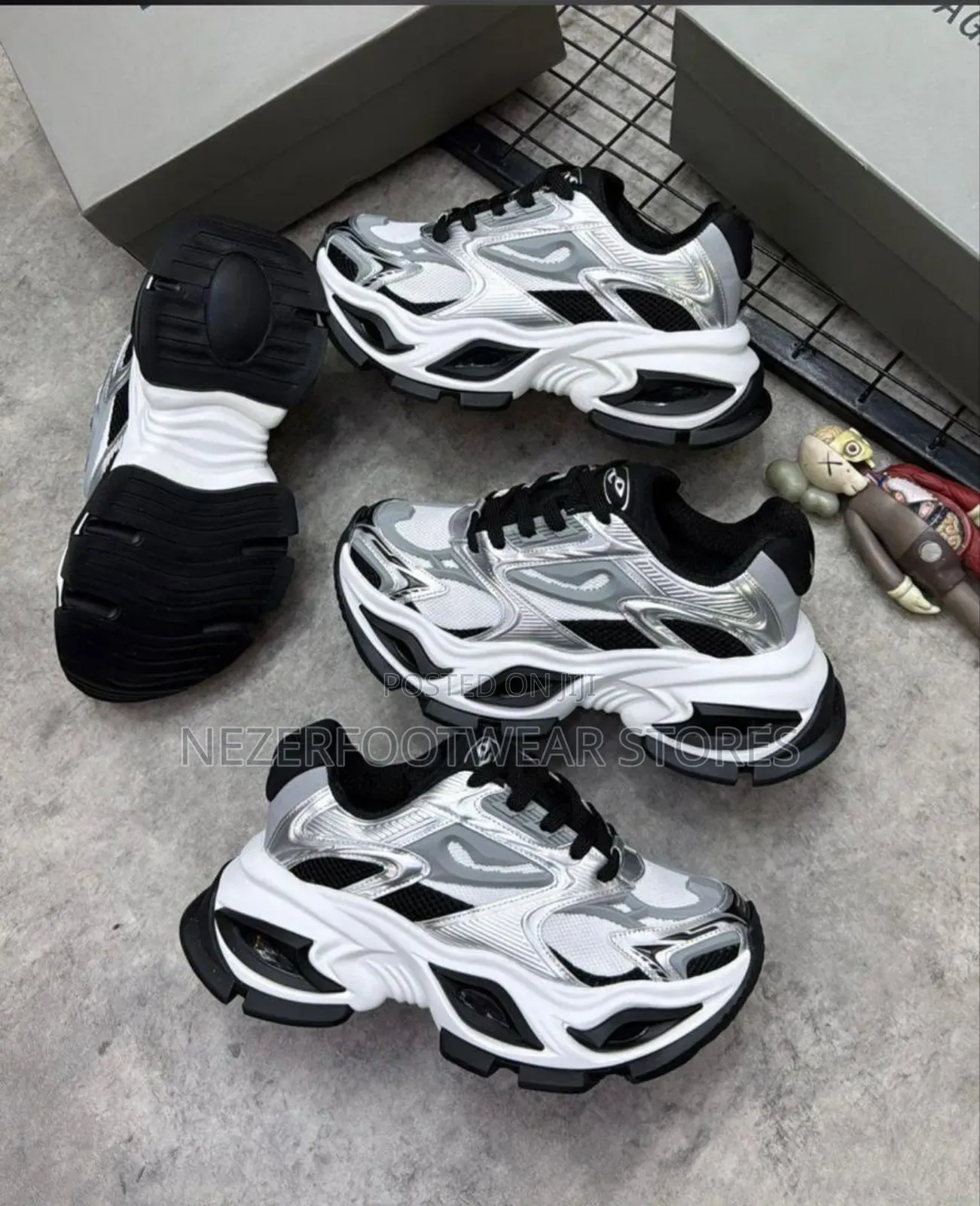 Quality High Sole Omeat Chunky Sneakers.