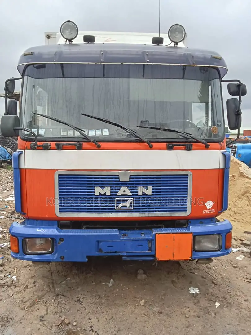 Tokunbo 2010 Man Diesel 4x2
Model: 12.192 ( Straight Engine
Wheeler: