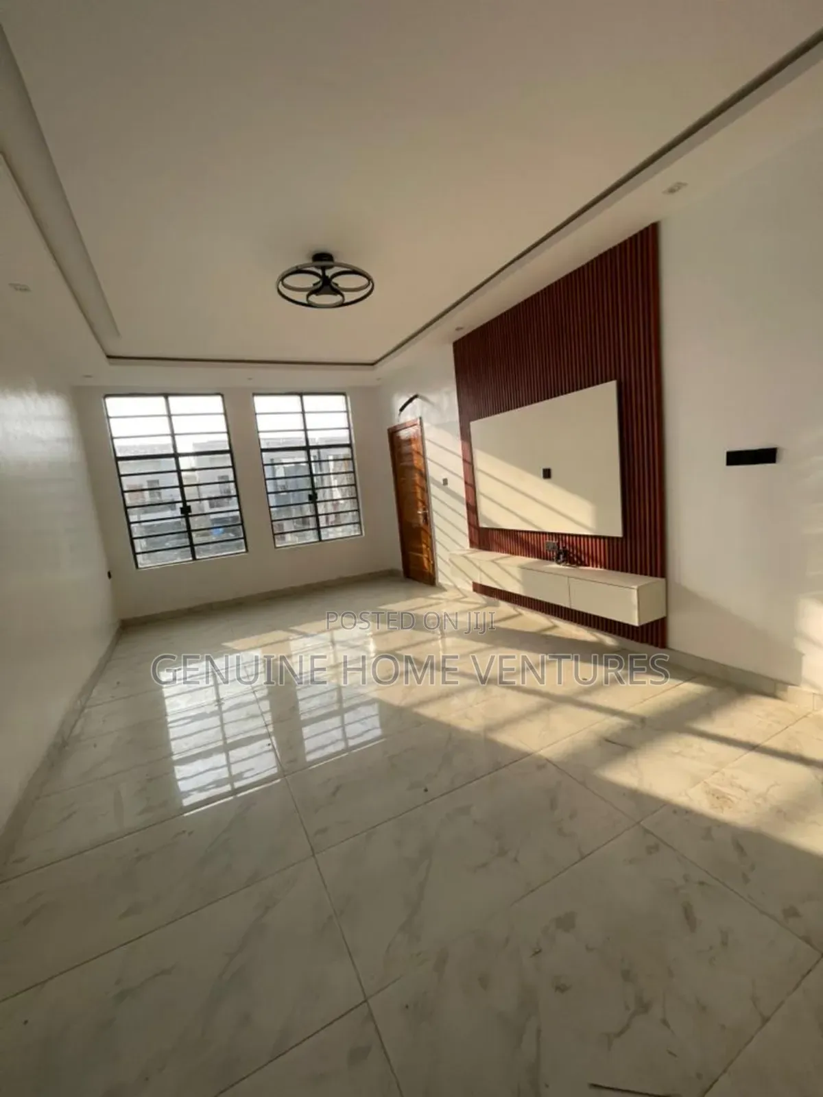 4bdrm Duplex in Ologolo for sale