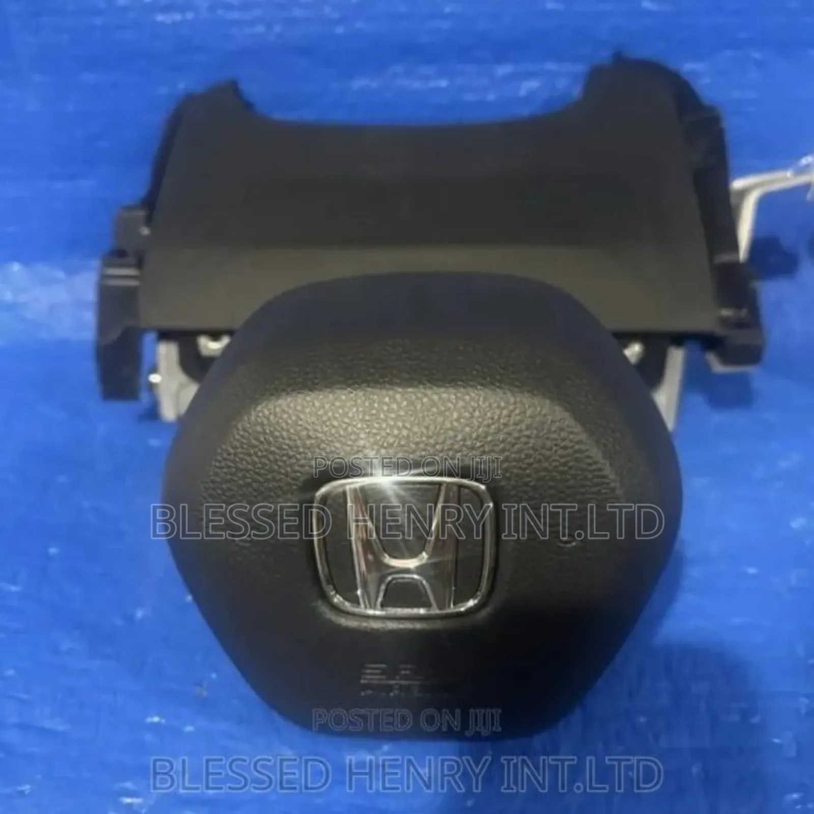 Knee And Steering Airbag