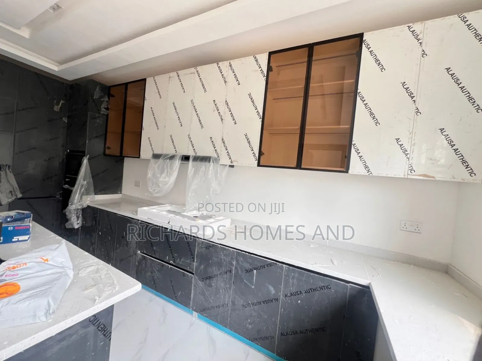 4bdrm House in Parkview Estate for sale