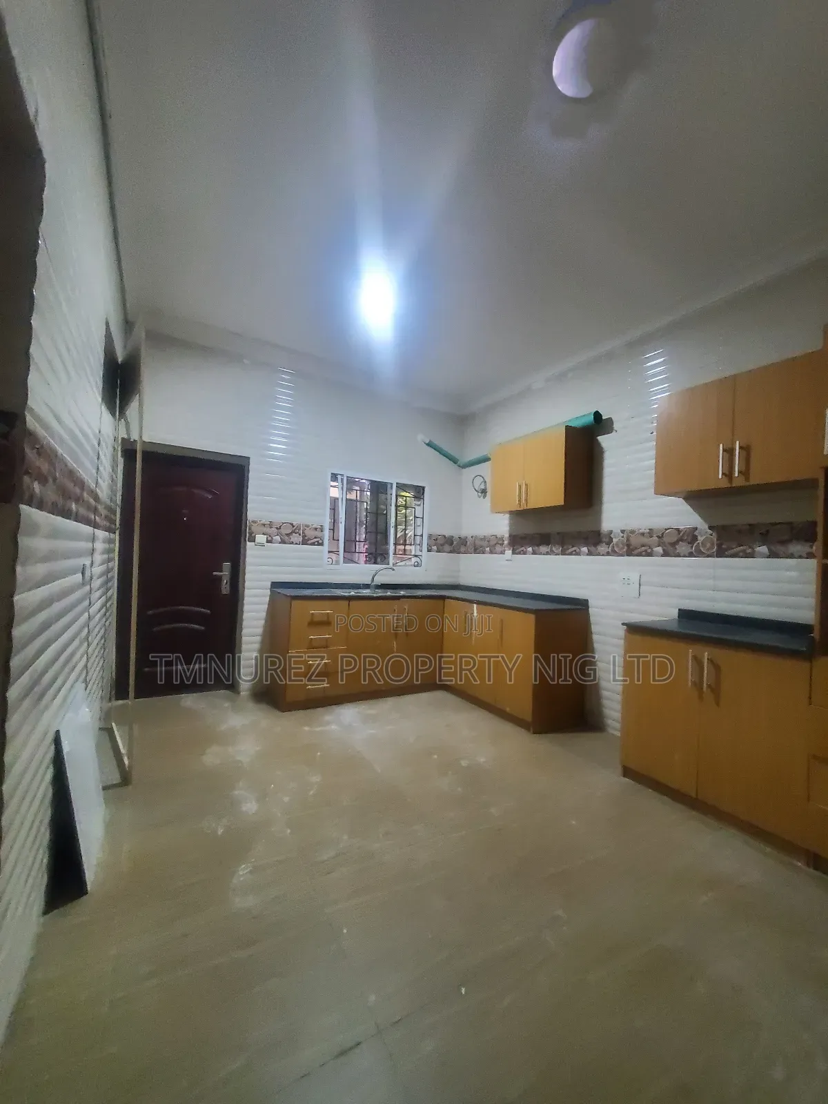 Mini Flat in Paradise3, Chevron for rent
