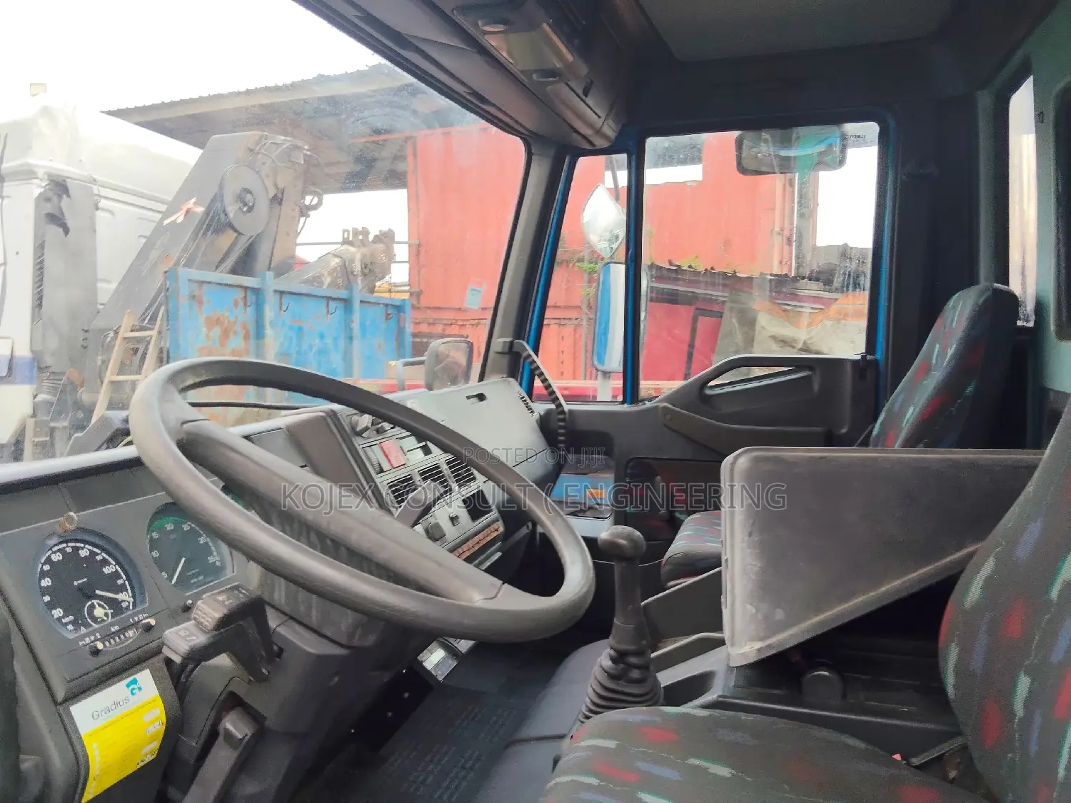 Foreign Used 2015 Iveco 4x2 Refrigerator Truck