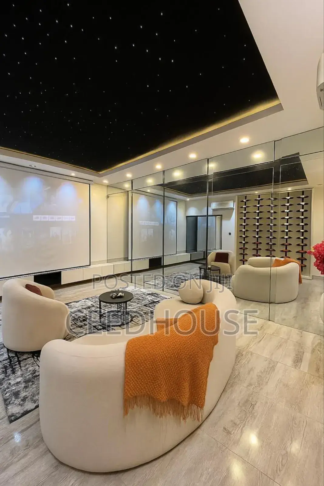 Luxurious 1 Bedroom Apartment With Cinema and Ps5