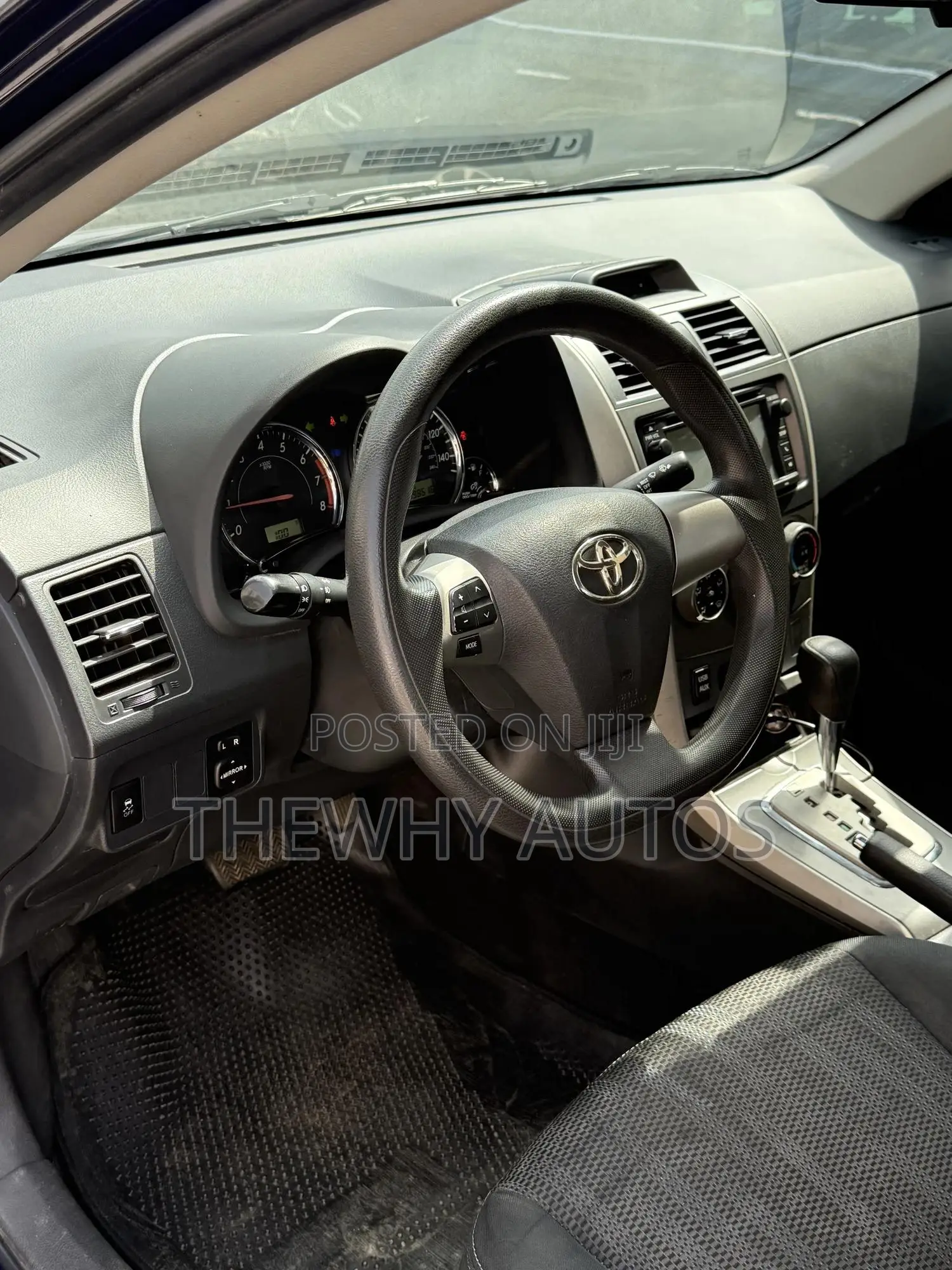 Toyota Corolla S 4dr Sedan (1.8L 4cyl 4A) 2013 Silver