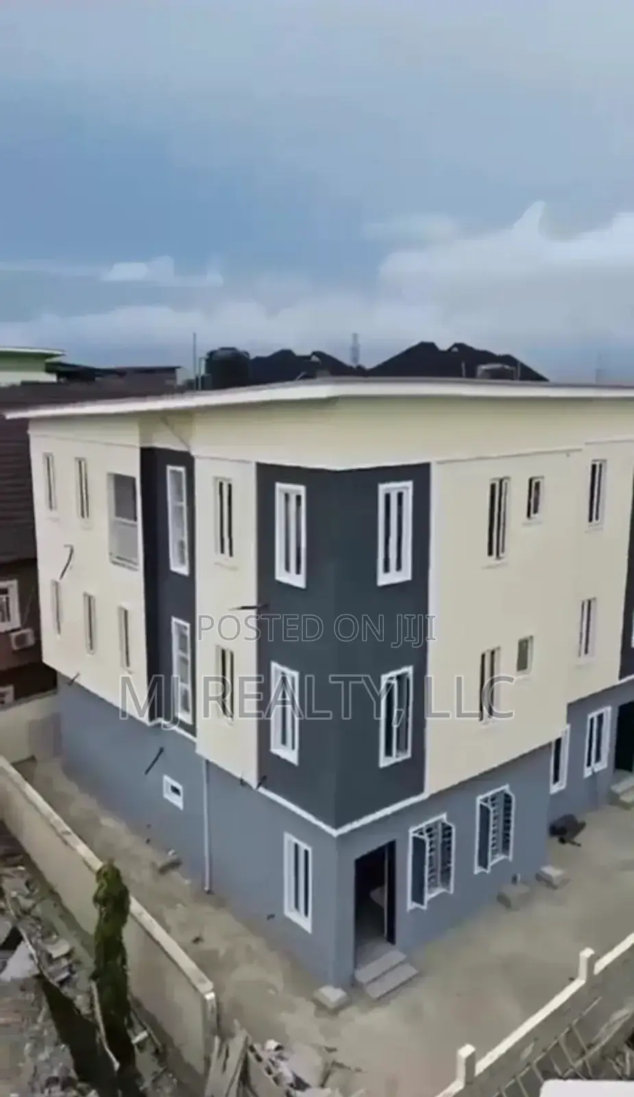 4bdrm Duplex in Maryland for sale