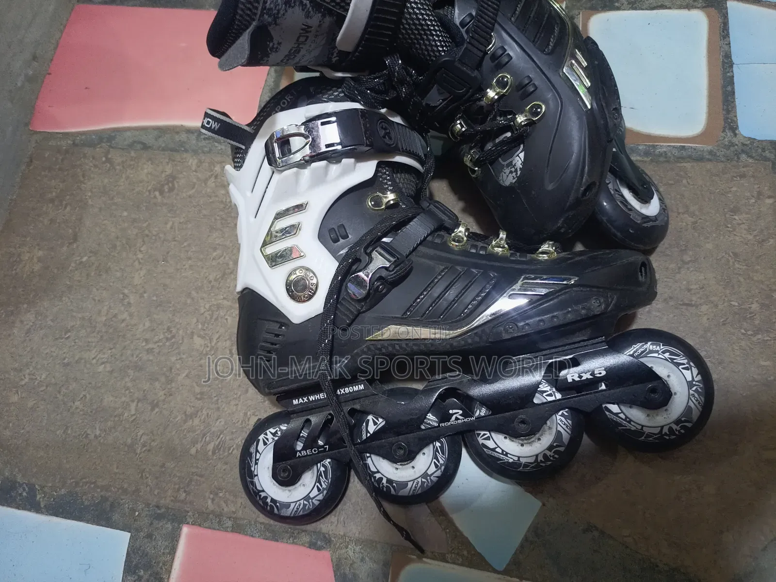 Skating Shoes