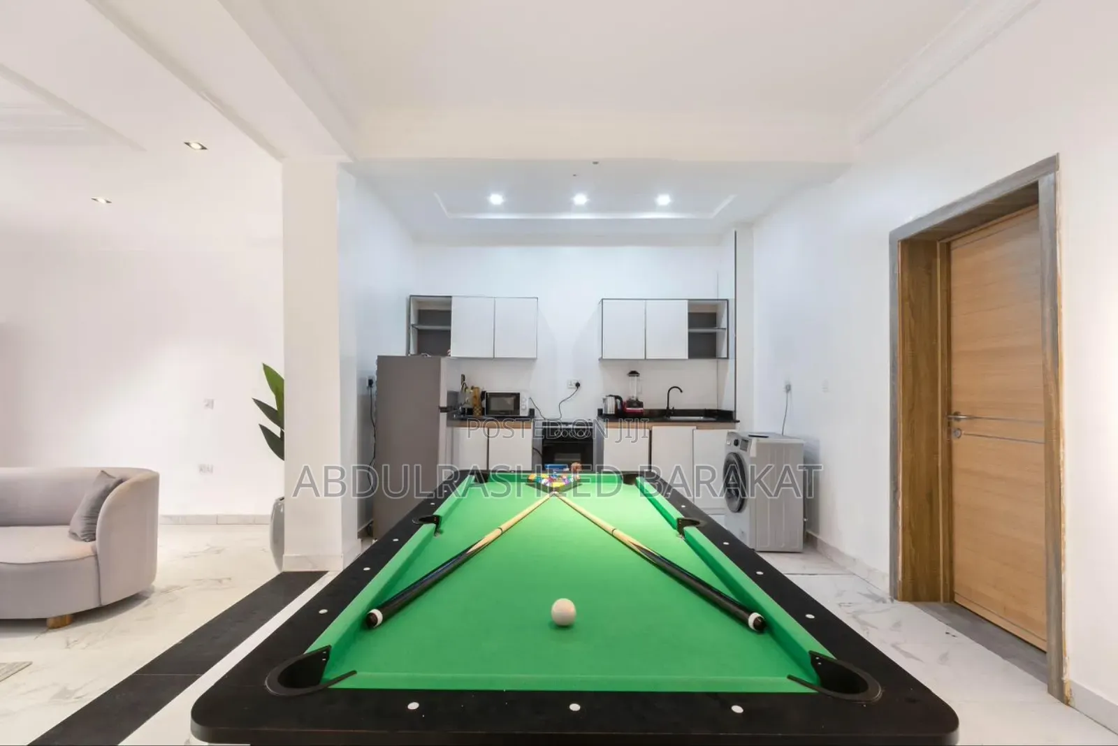 Luxury 1 Bedroom Apartment With Ps5, Snooker Board