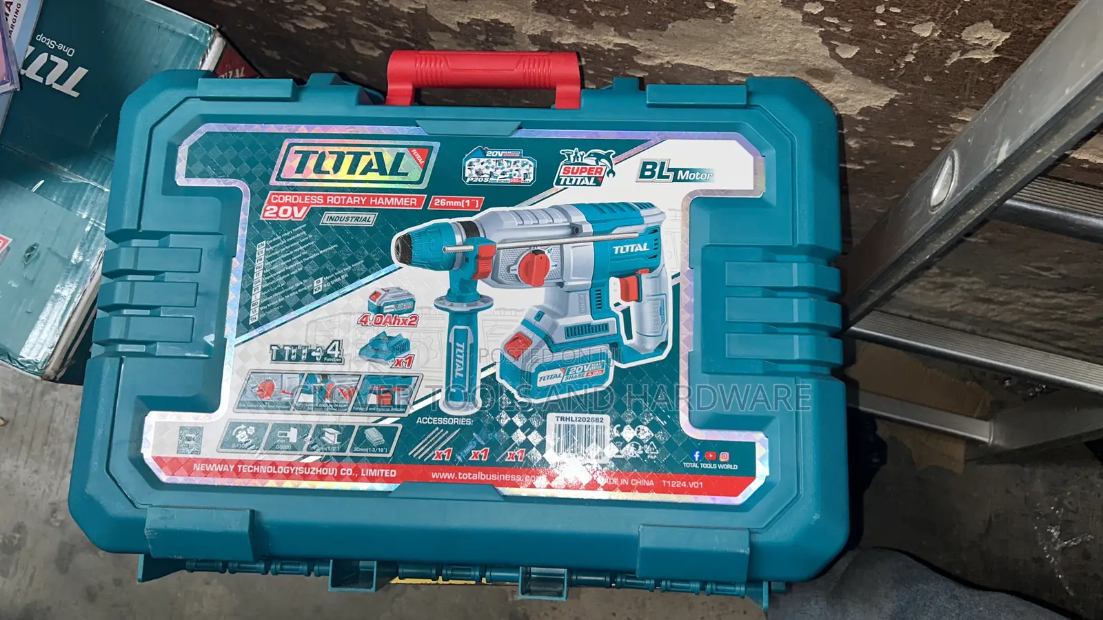 Total Trhli202682 Cordless Rotary Hammer 26mm 20v