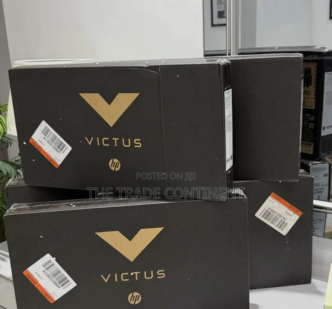 New Laptop HP Victus 16 16GB Intel Core I7 SSD 1T