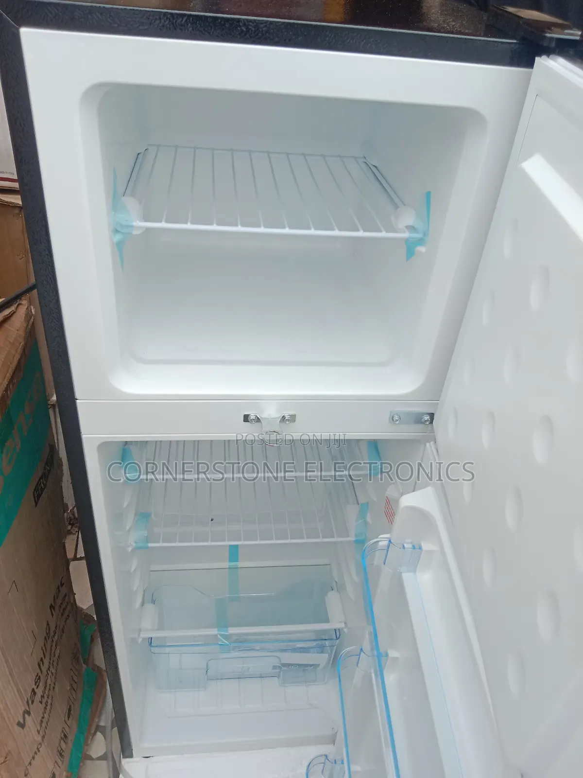 Royal Refrigerator 165l