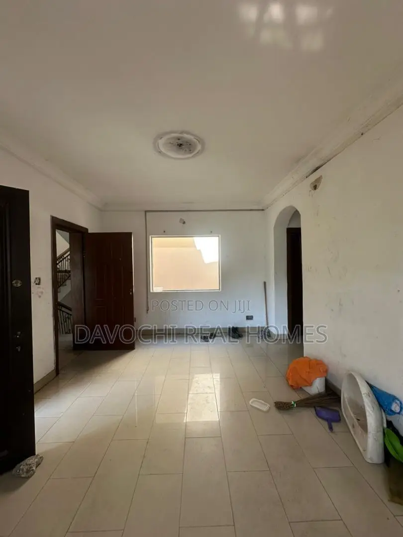 5bdrm Duplex in Victoria Island for rent