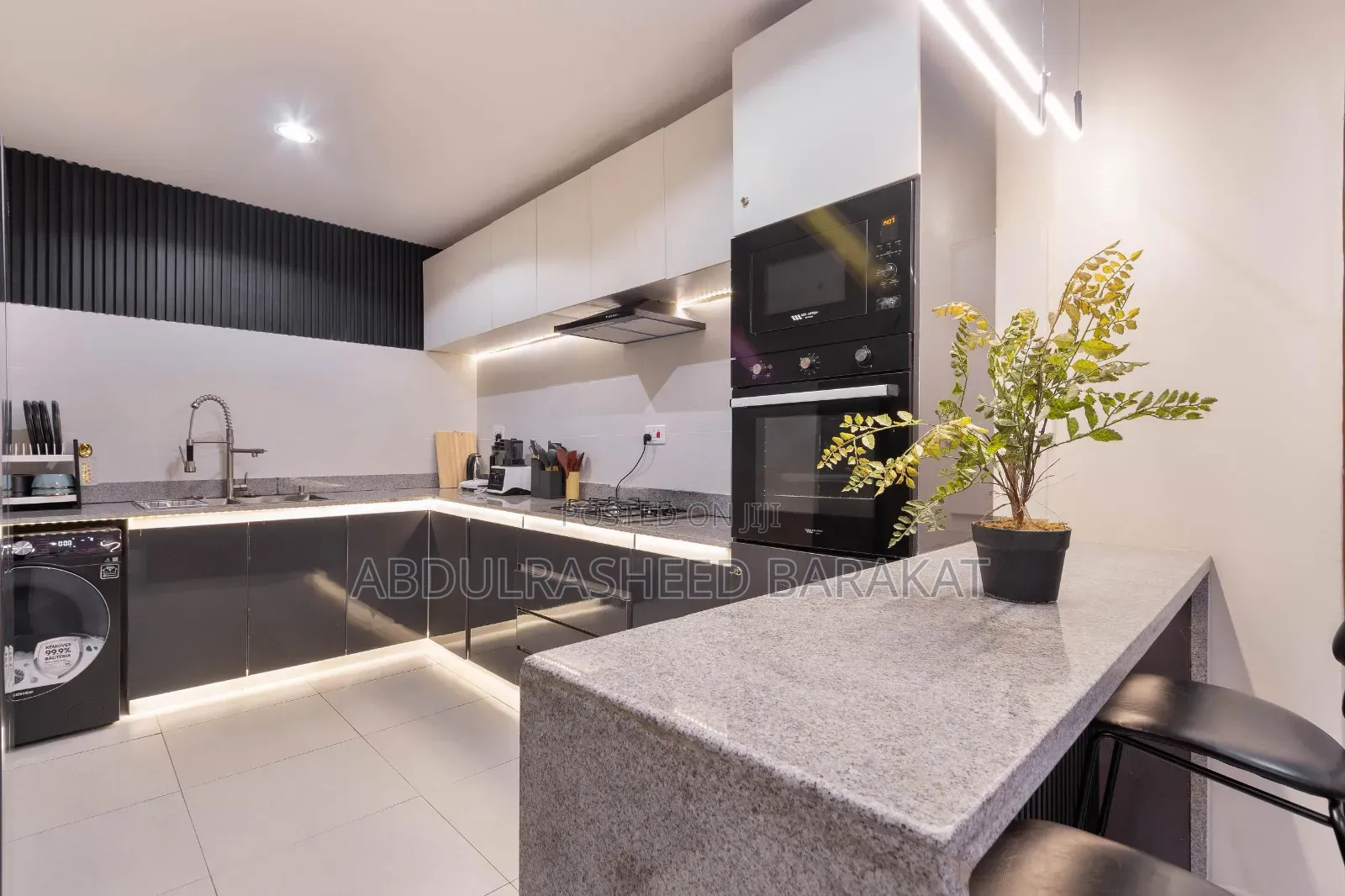 Luxury 2 Bedroom Apartment With Swimming Pool, Ps5 and Air Hockey Game